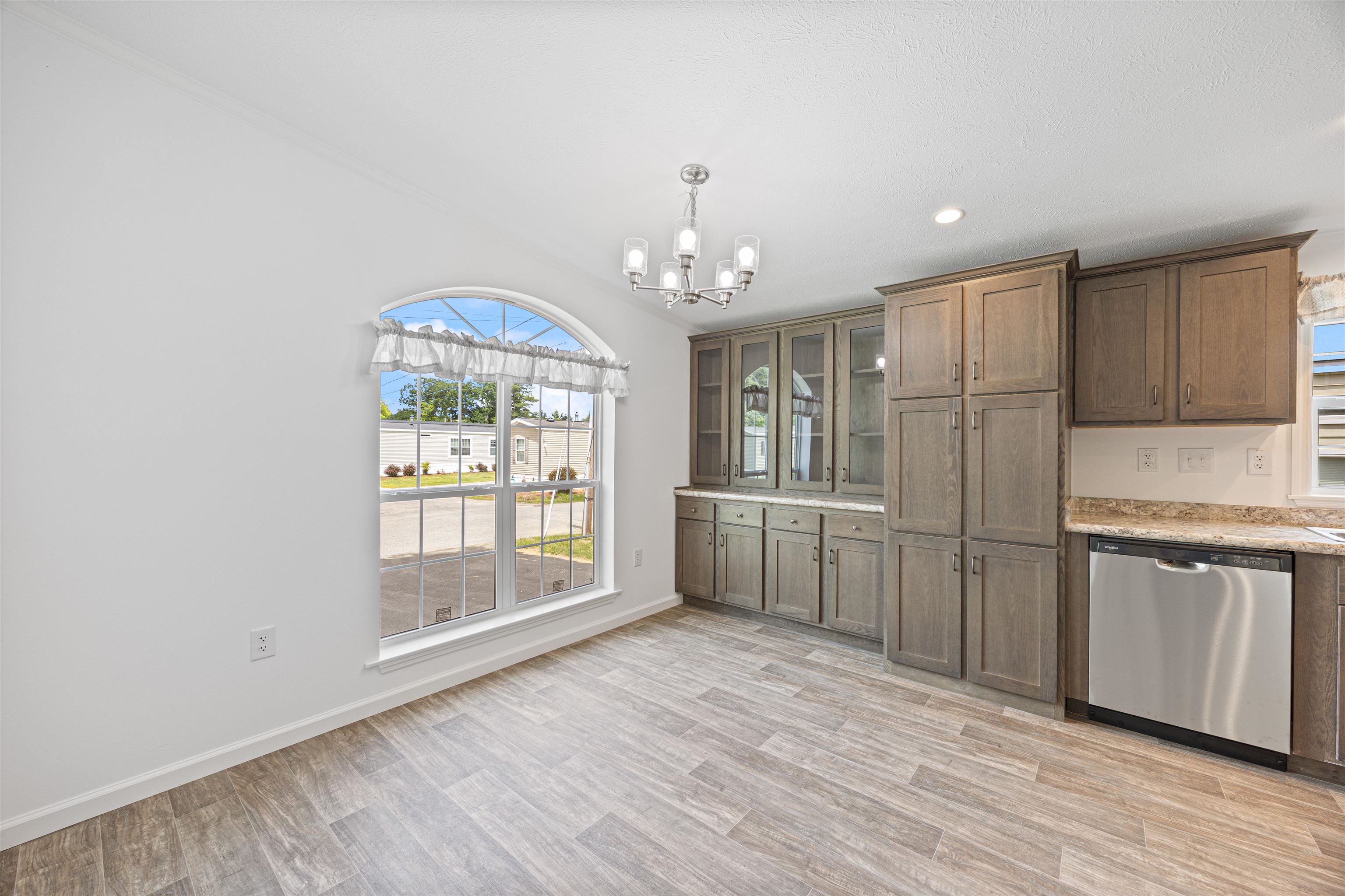 29 Lowell Rd #43, Salem, NH 03079
