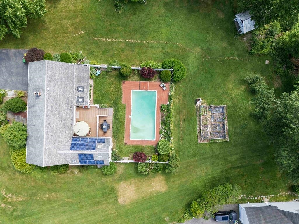 3 Fairway Dr, Greenland, NH 03840