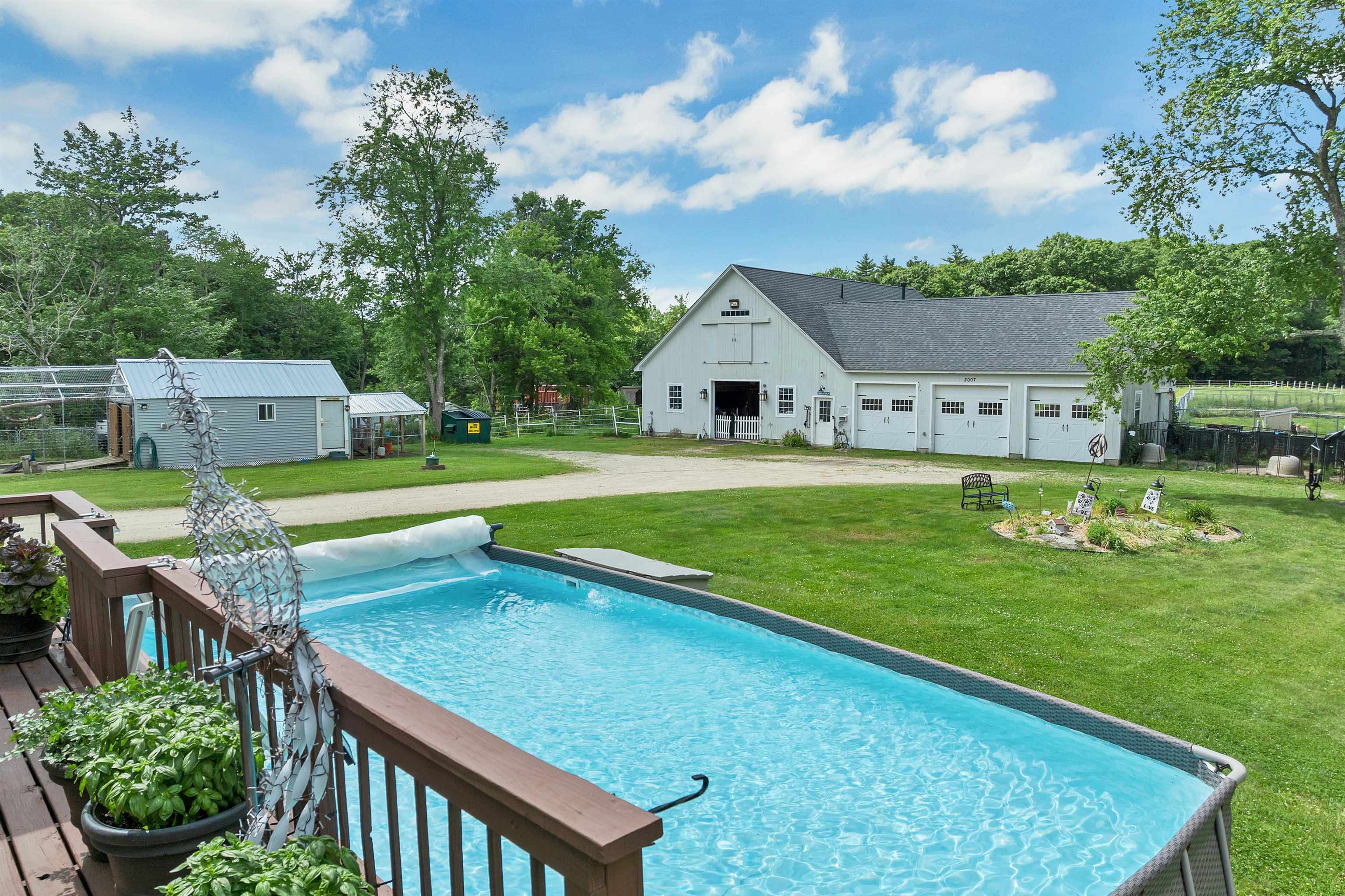 307 E Ricker Rd, Loudon, NH 03307