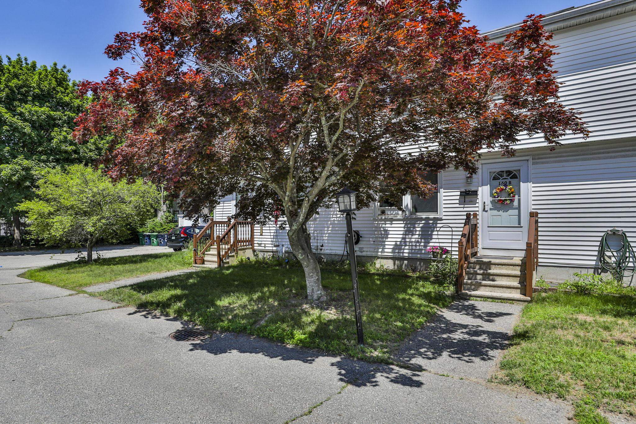 160 West Hollis St #B, Nashua, NH 03060