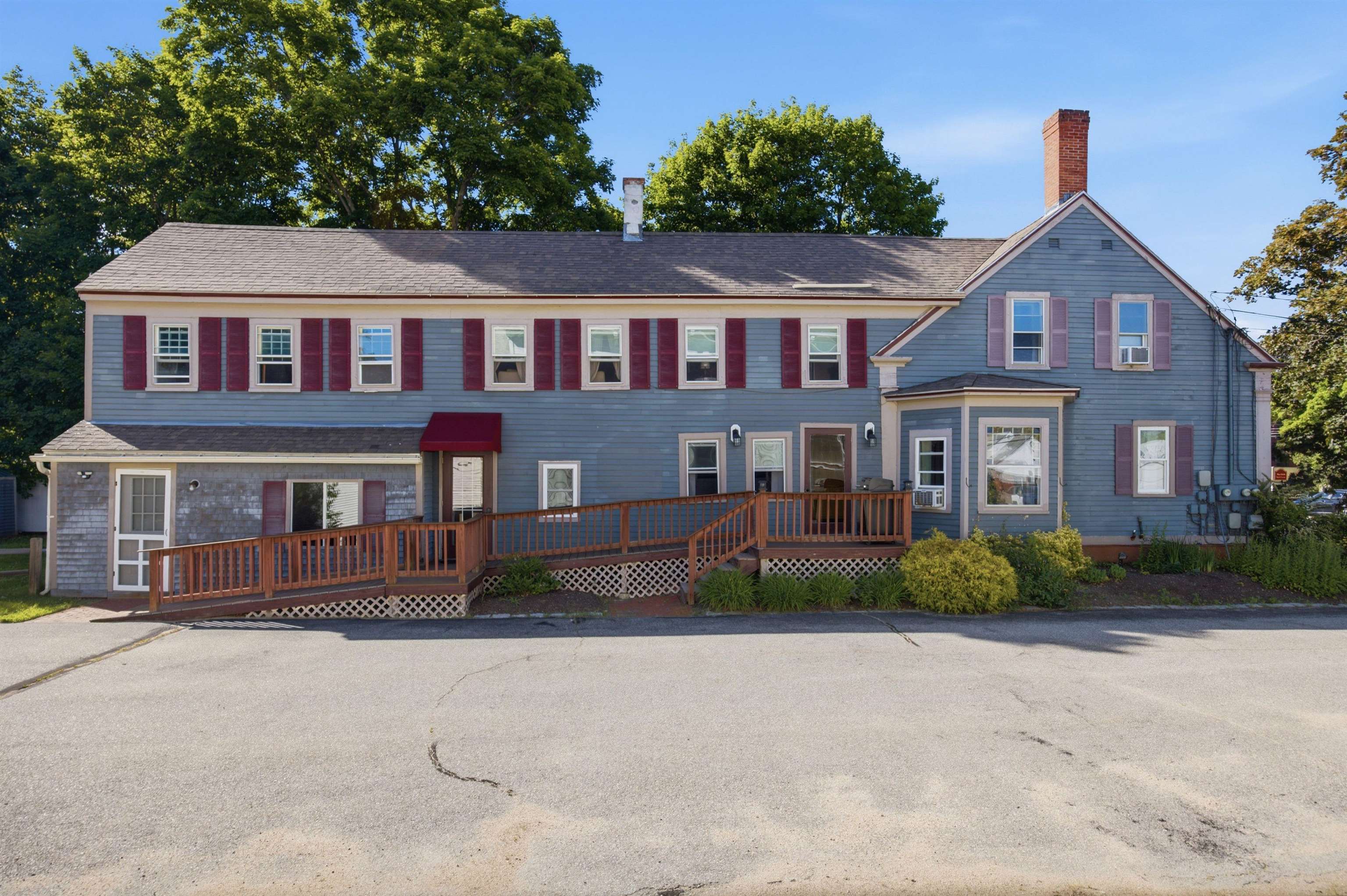 103 Main St, Alton, NH 03809