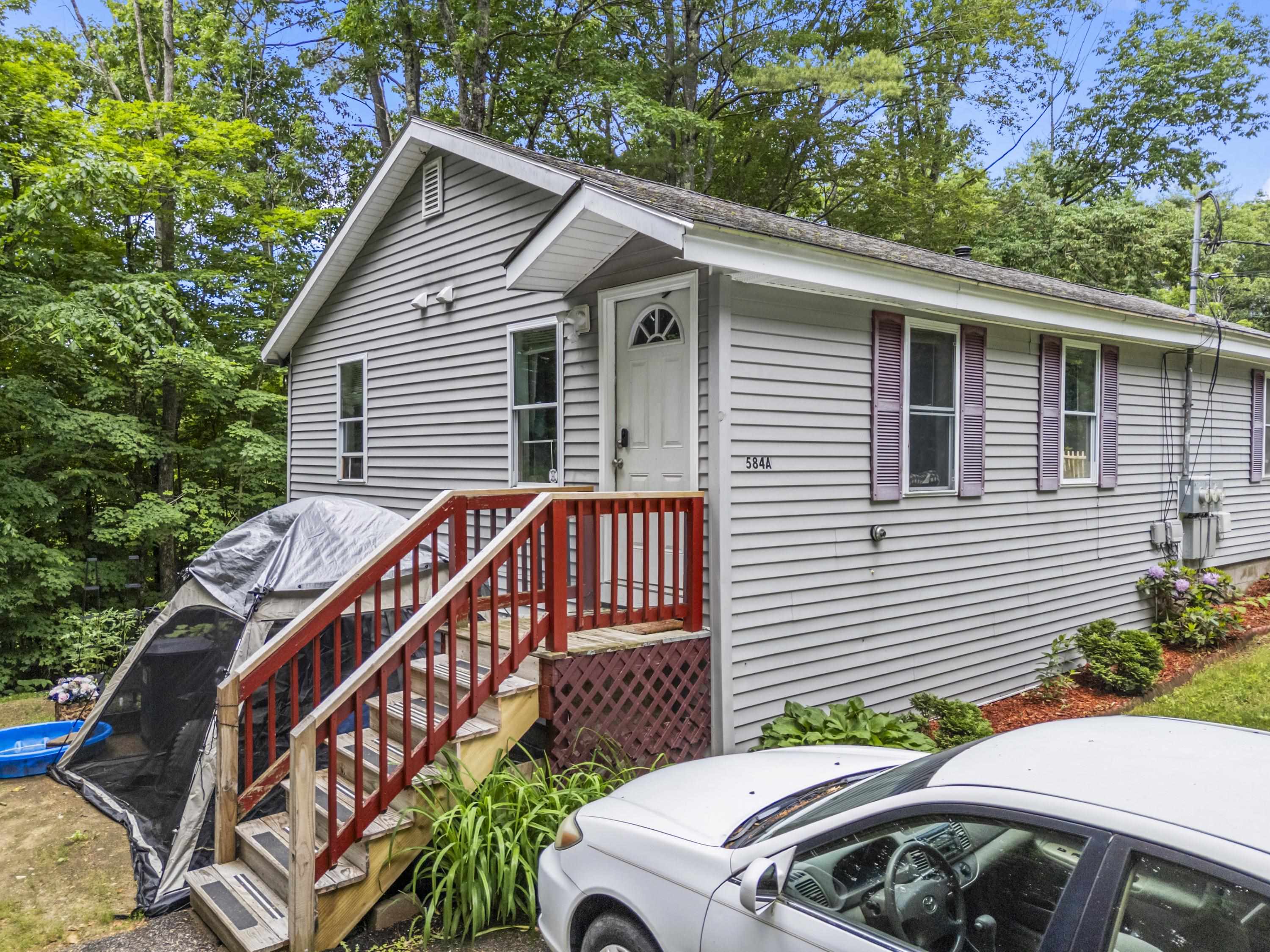 584 Chestnut Hill Rd, Farmington, NH 03835