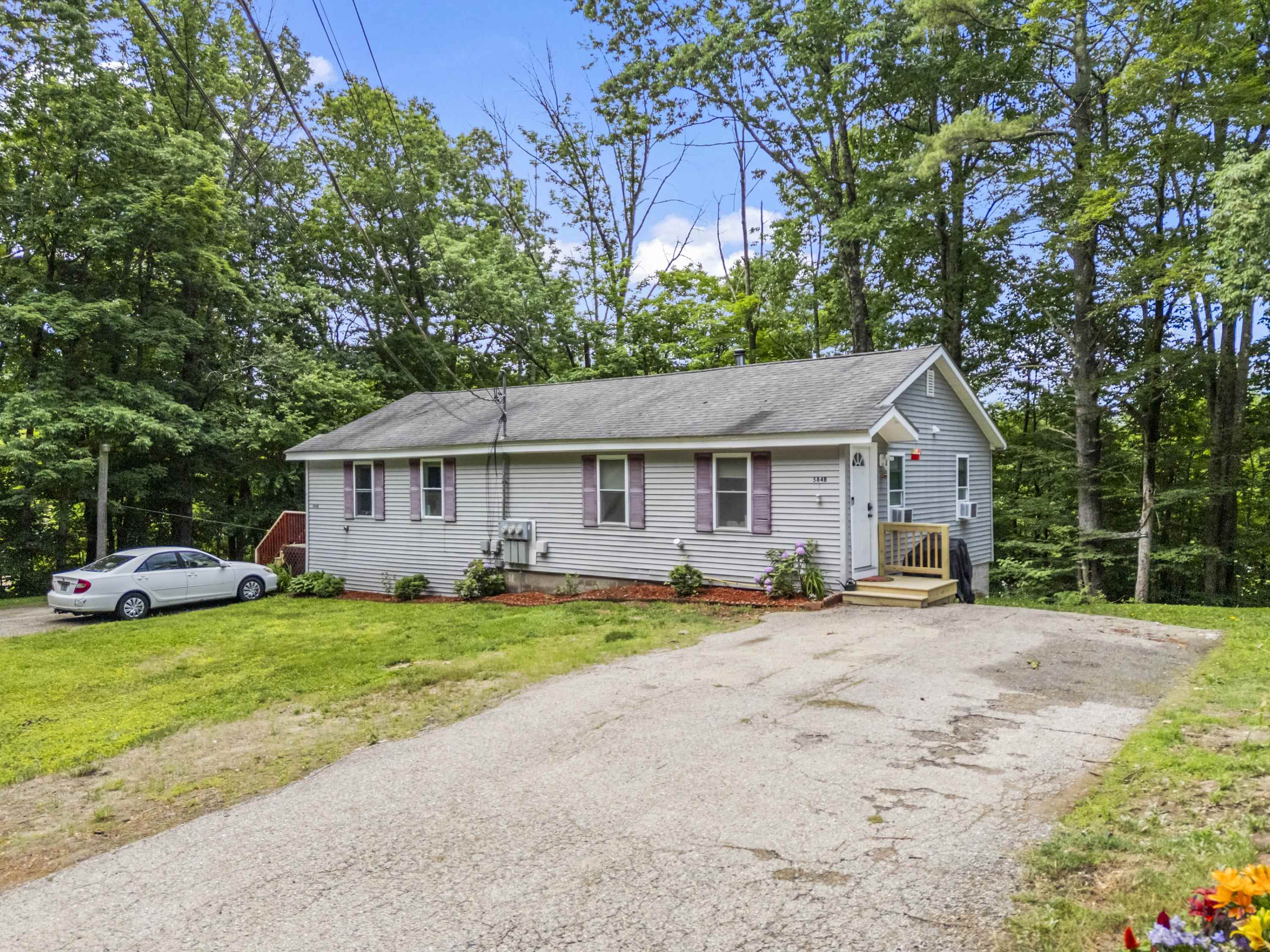 584 Chestnut Hill Rd, Farmington, NH 03835