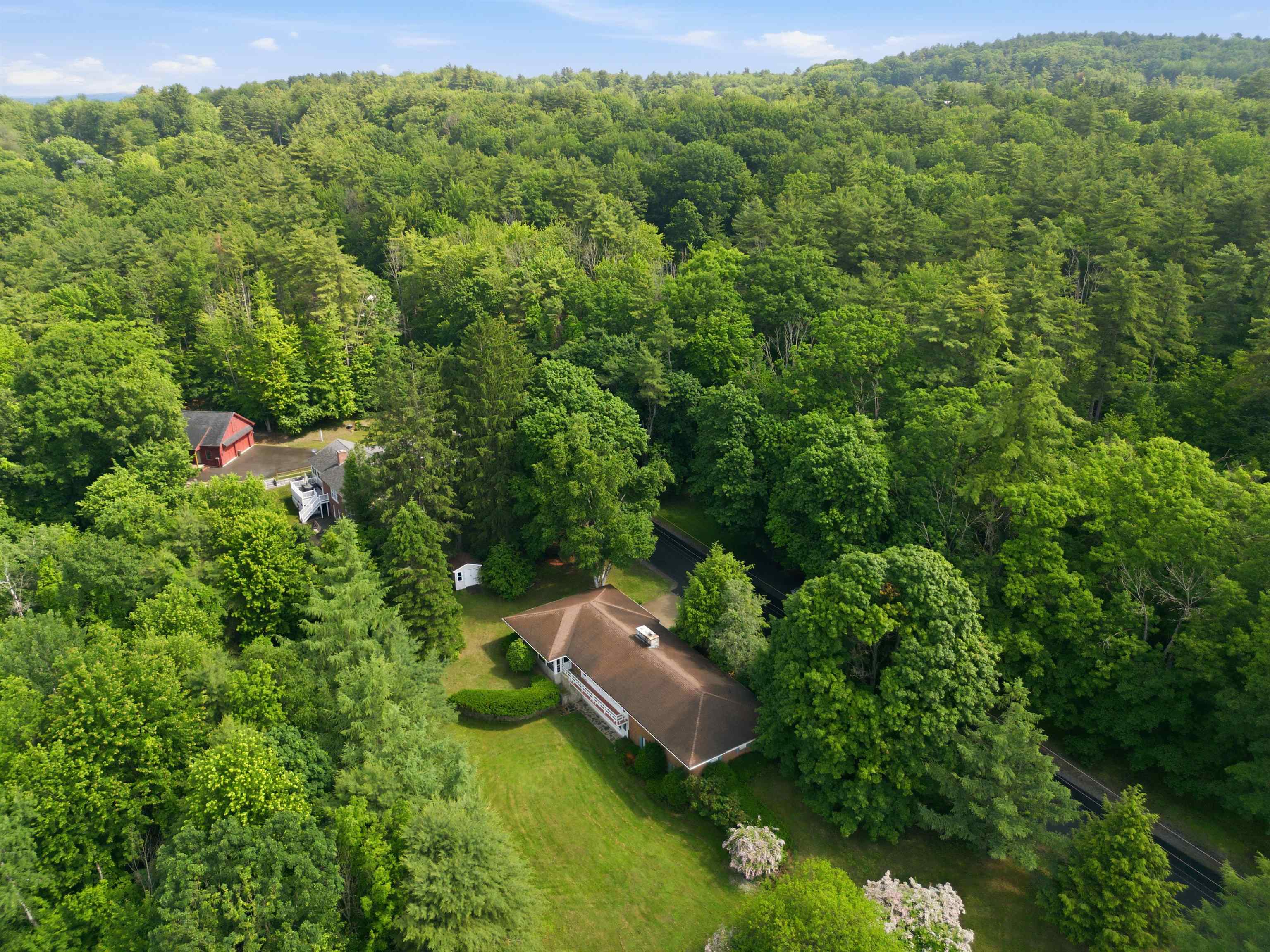 30 Skyline Dr, Gilford, NH 03249
