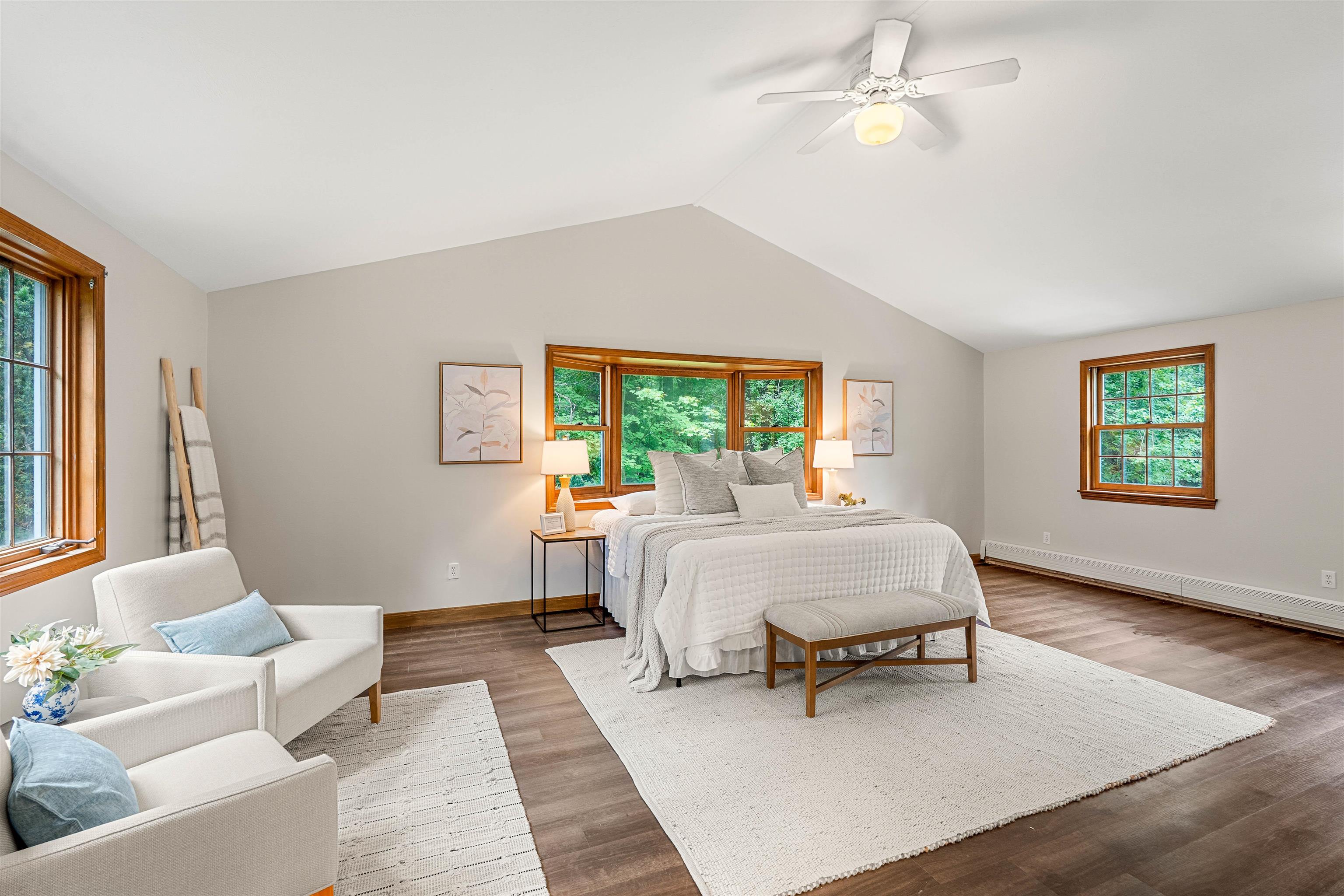 1 Danbury Cir, Amherst, NH 03031