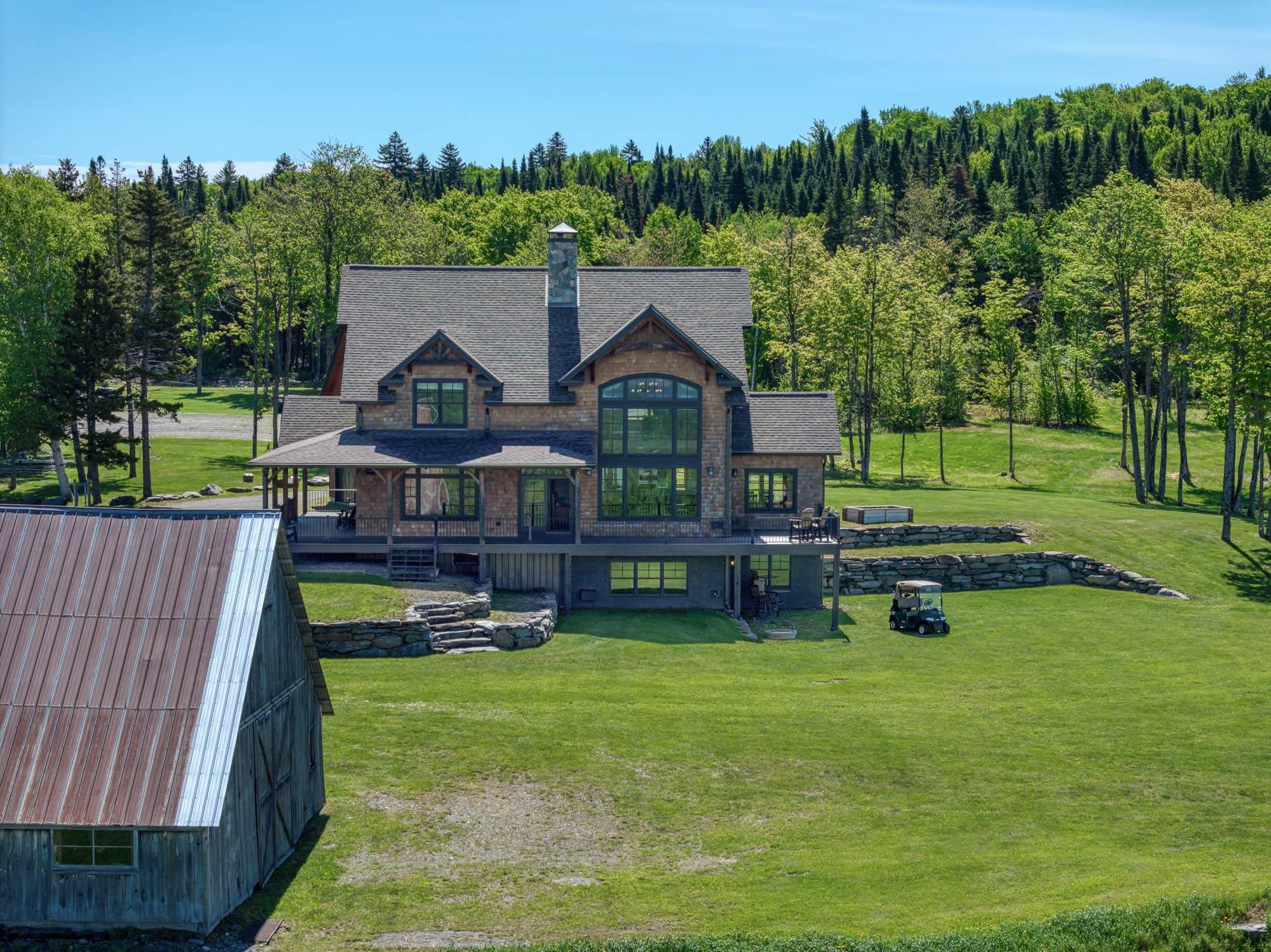 39 Ricker Rd, Clarksville, NH 03592