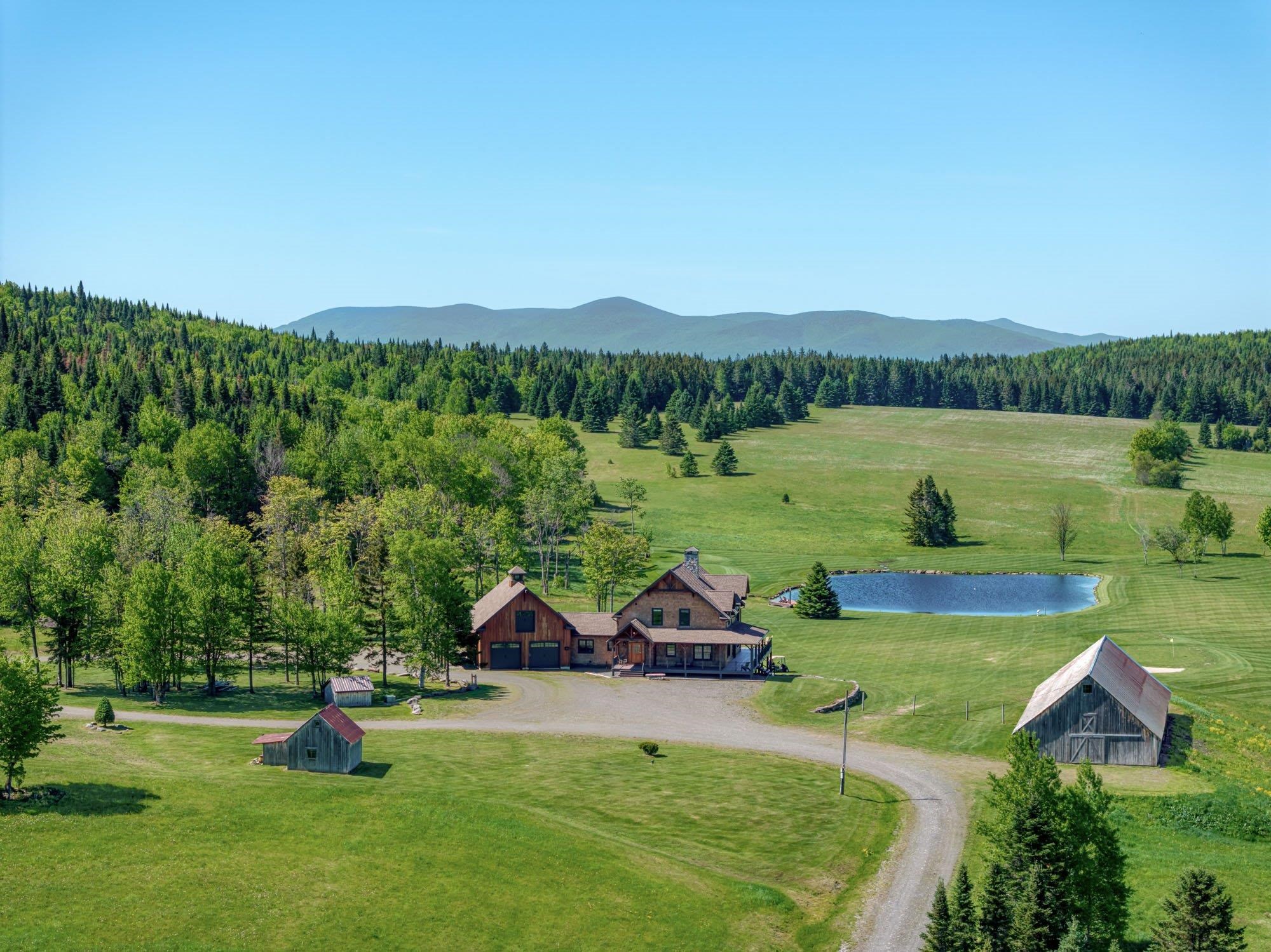 39 Ricker Rd, Clarksville, NH 03592