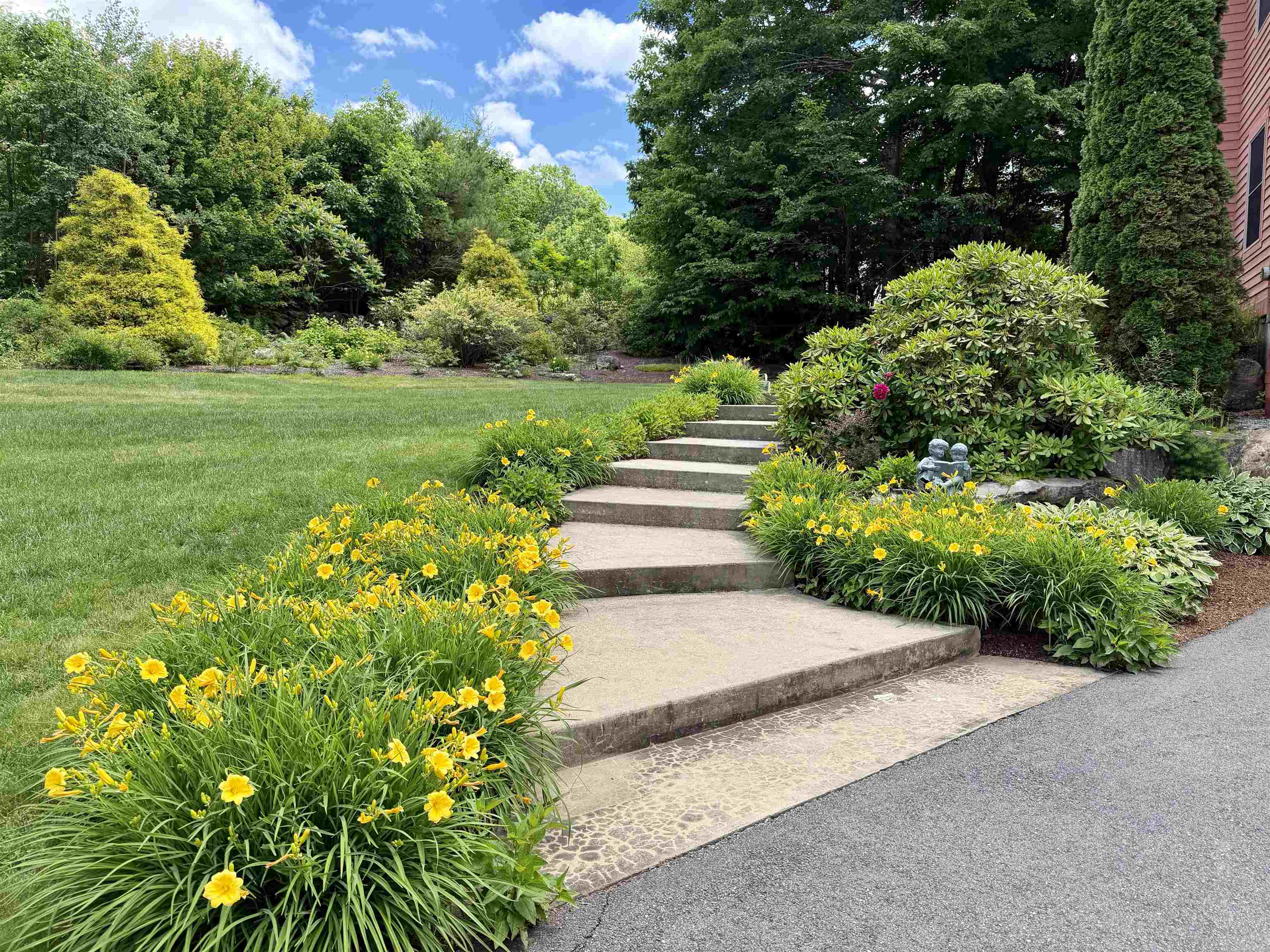 40 Lakewood Drive, Alton, NH photo 5