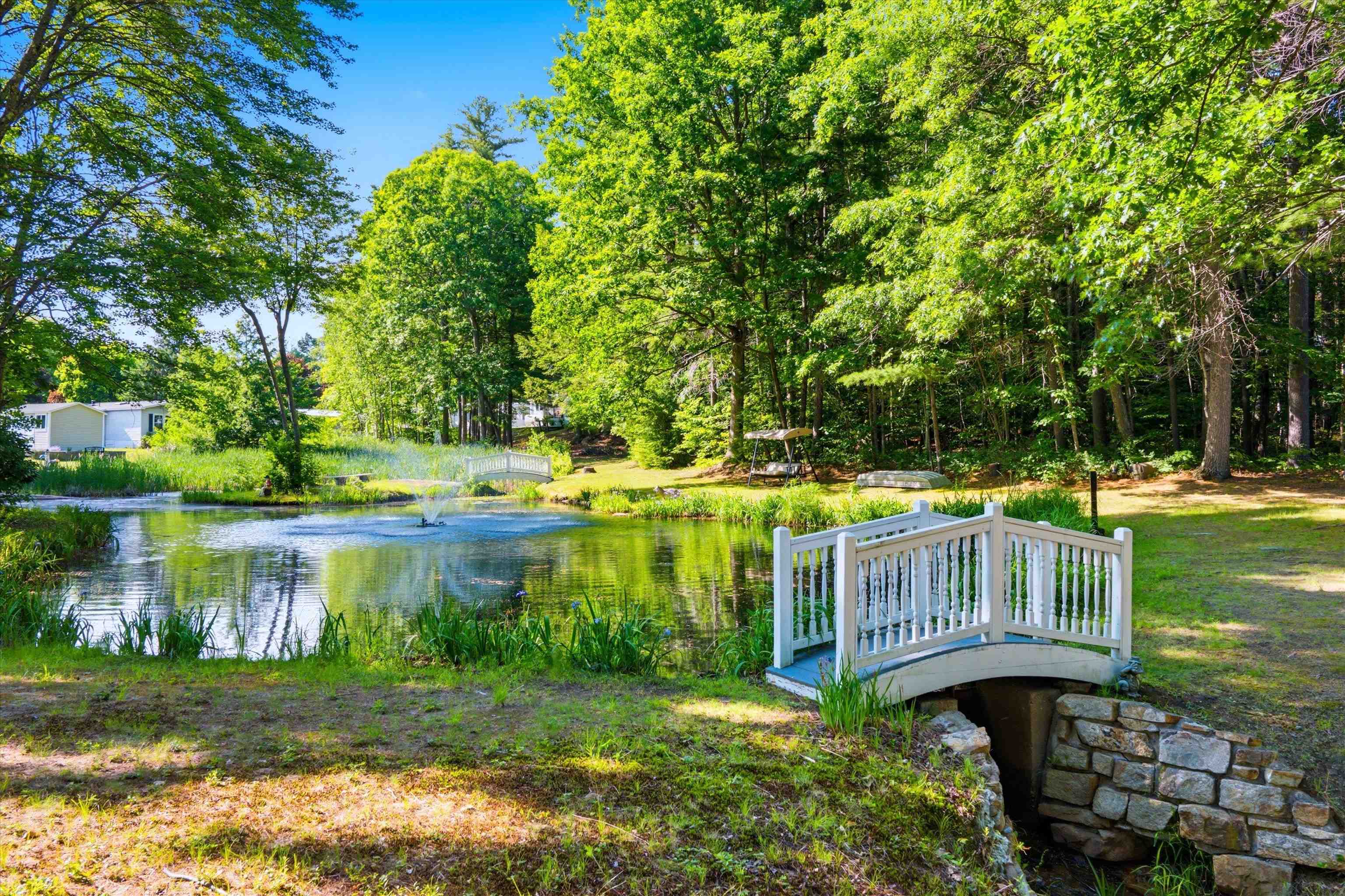 163 Donald Dr, Goffstown, NH 03045