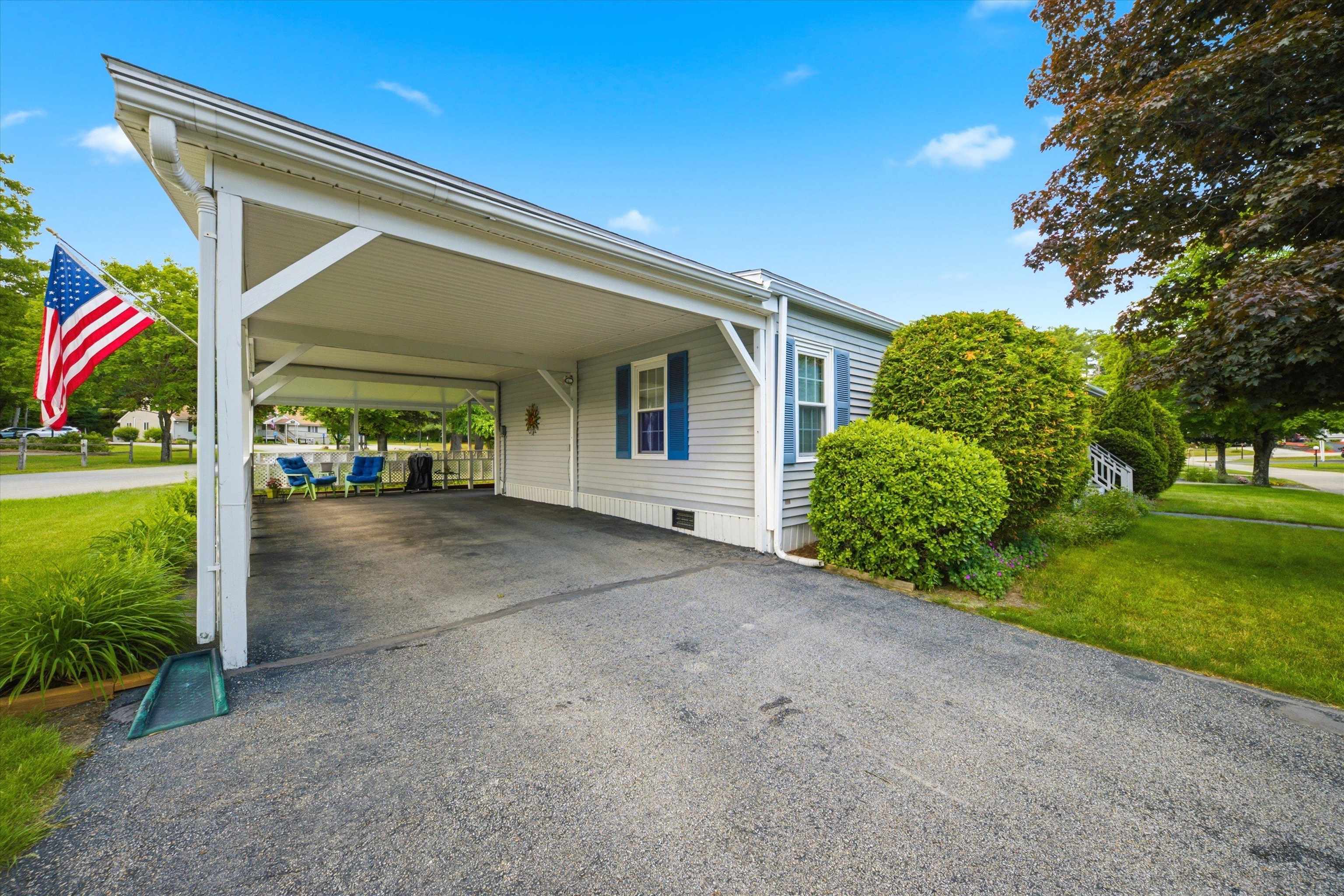 163 Donald Dr, Goffstown, NH 03045