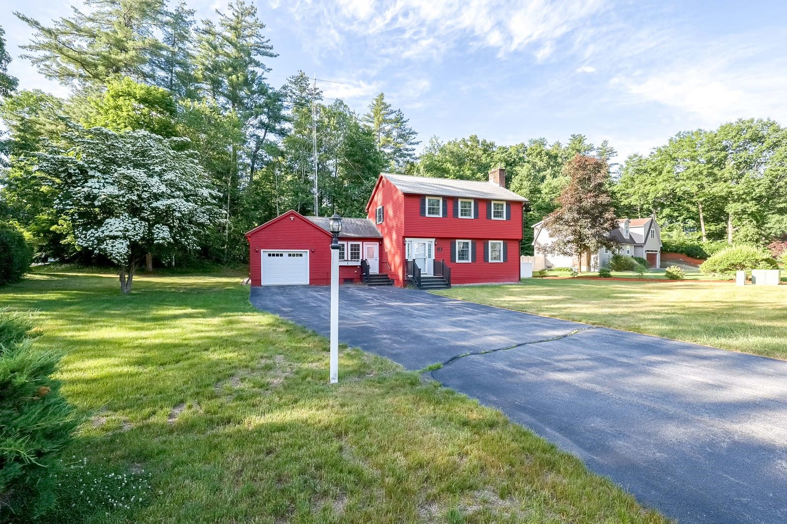 2 Short St, Merrimack, NH 03054