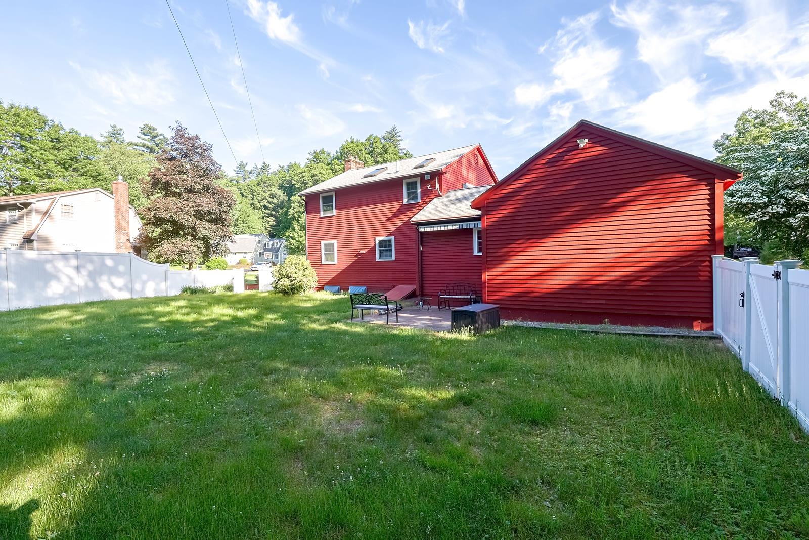 2 Short St, Merrimack, NH 03054