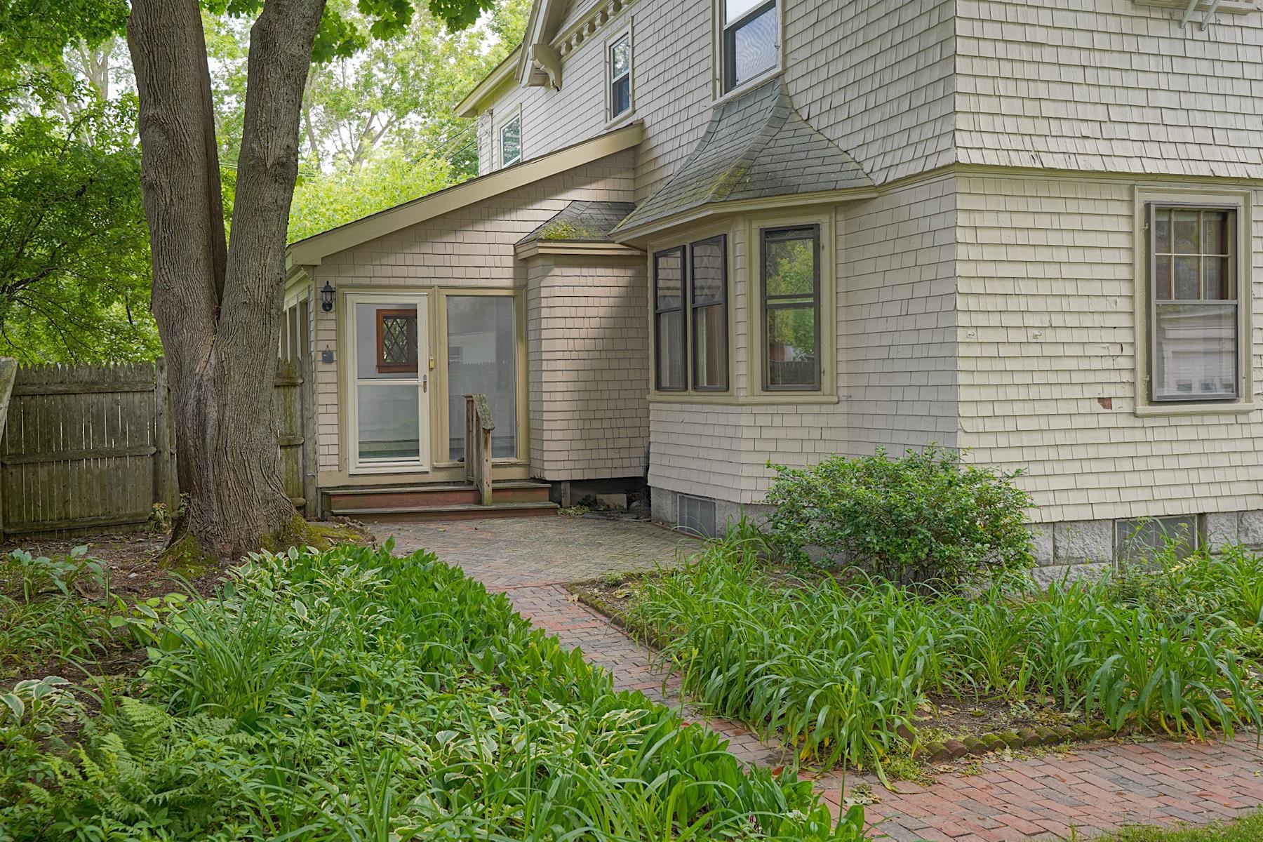 151 Lafayette Rd #1, Portsmouth, NH 03801