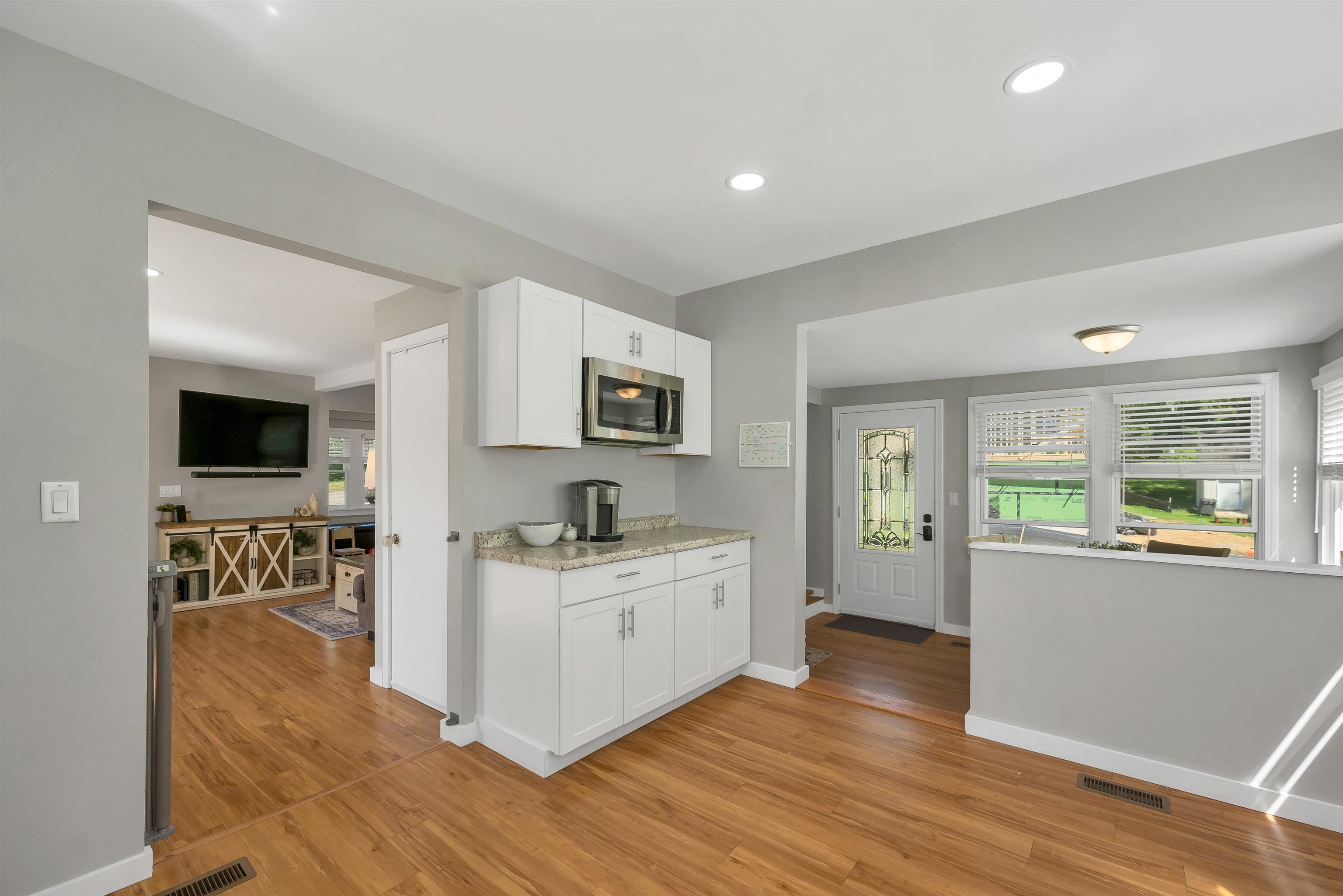 227 Pine St, Laconia, NH 03246