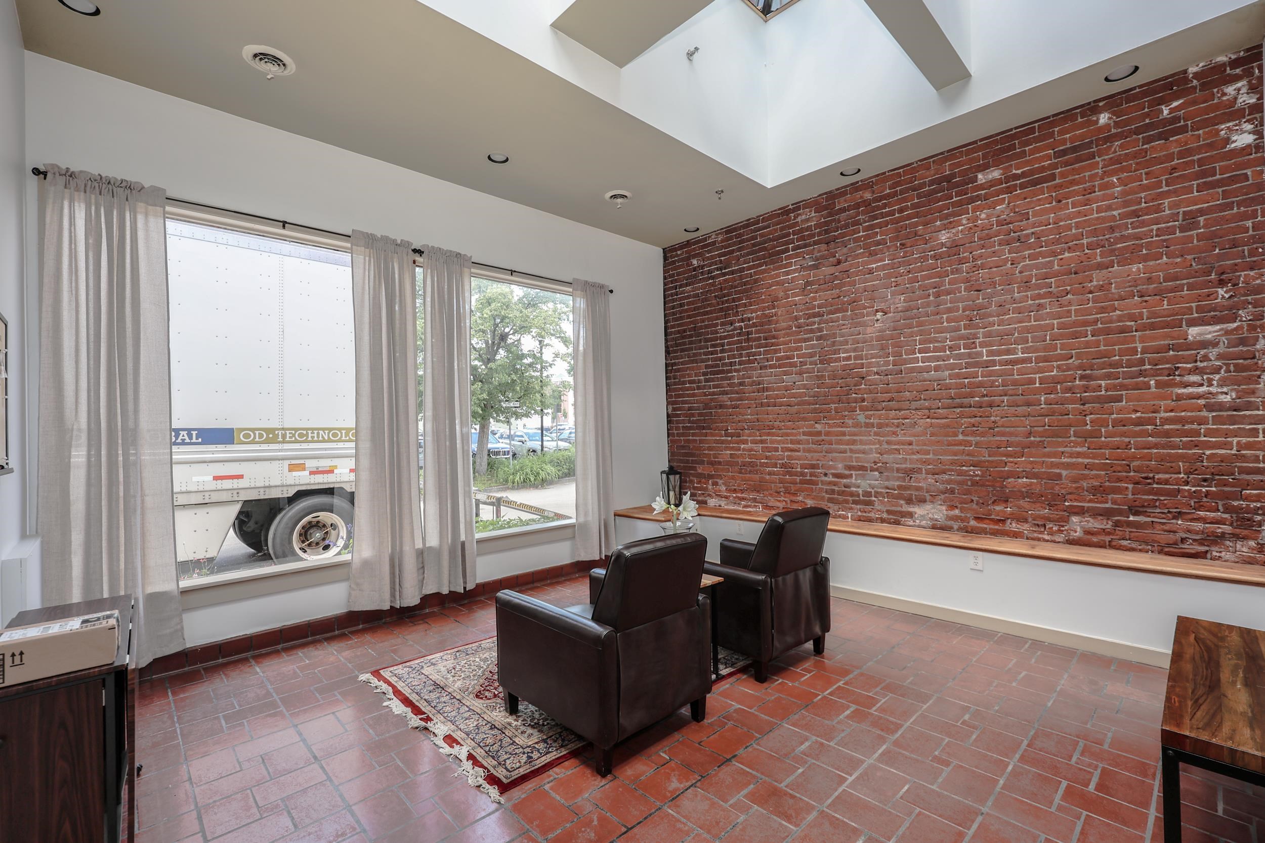 37 Church St, Keene, NH 03431