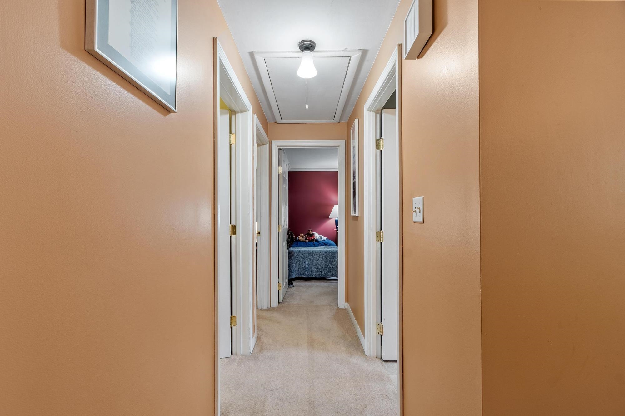 13 Asbury St, Salem, NH 03079