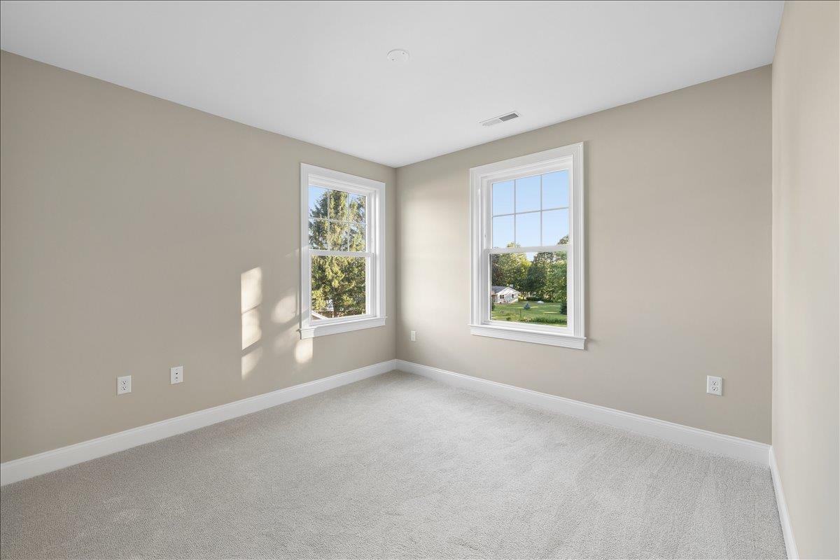 214 Pembroke St #A, Pembroke, NH 03275