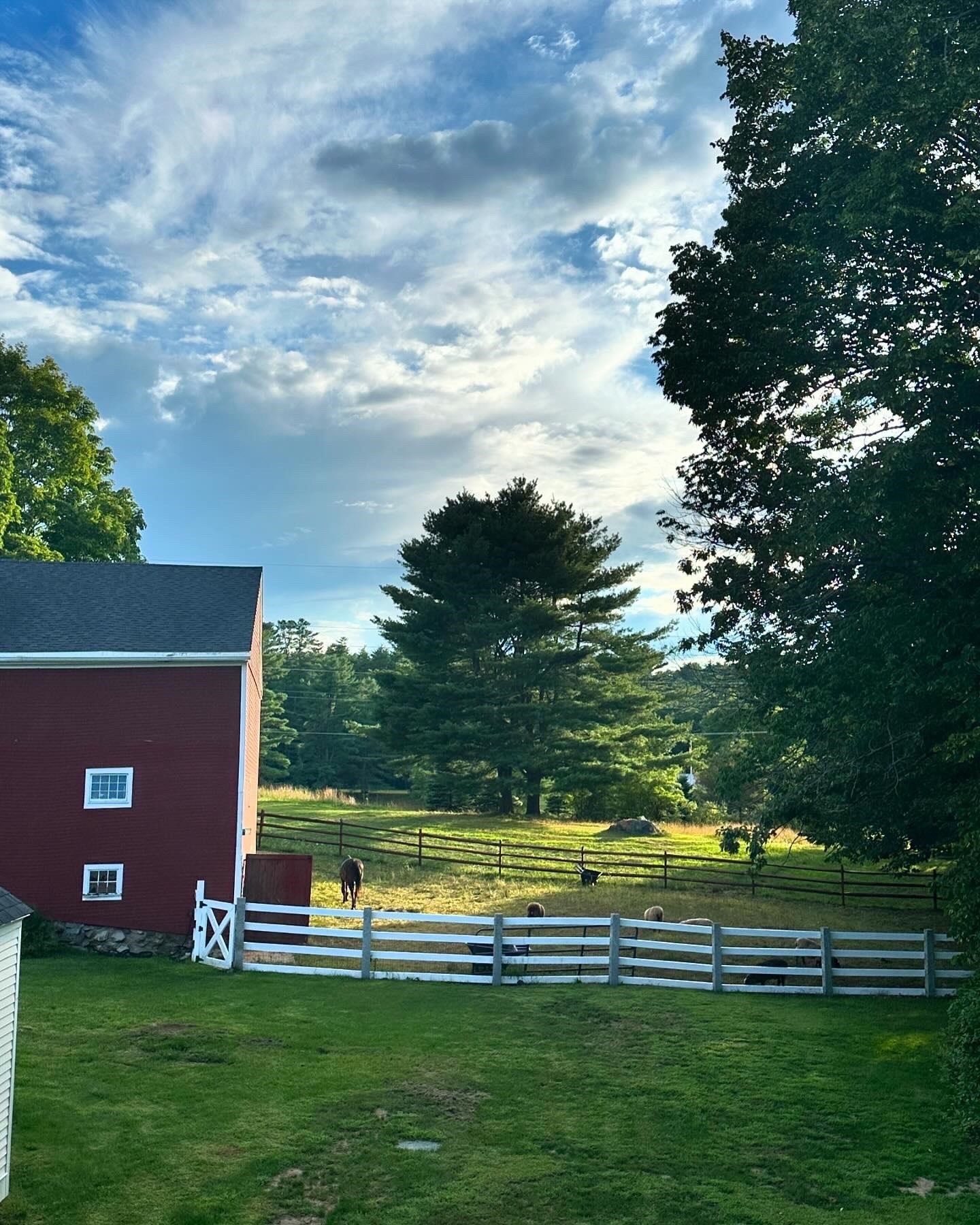 64 N Amherst Rd, Bedford, NH 03110