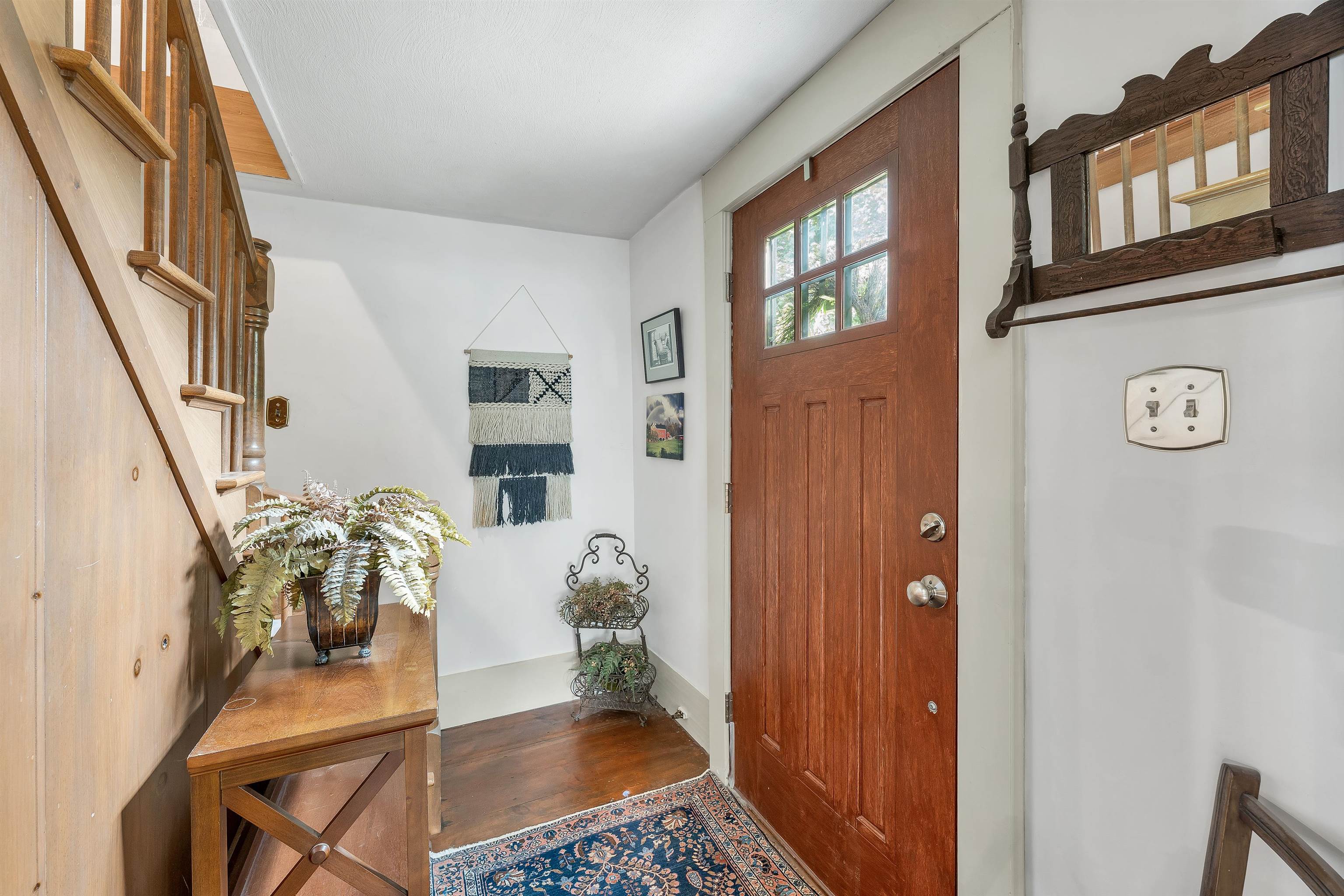 64 N Amherst Rd, Bedford, NH 03110