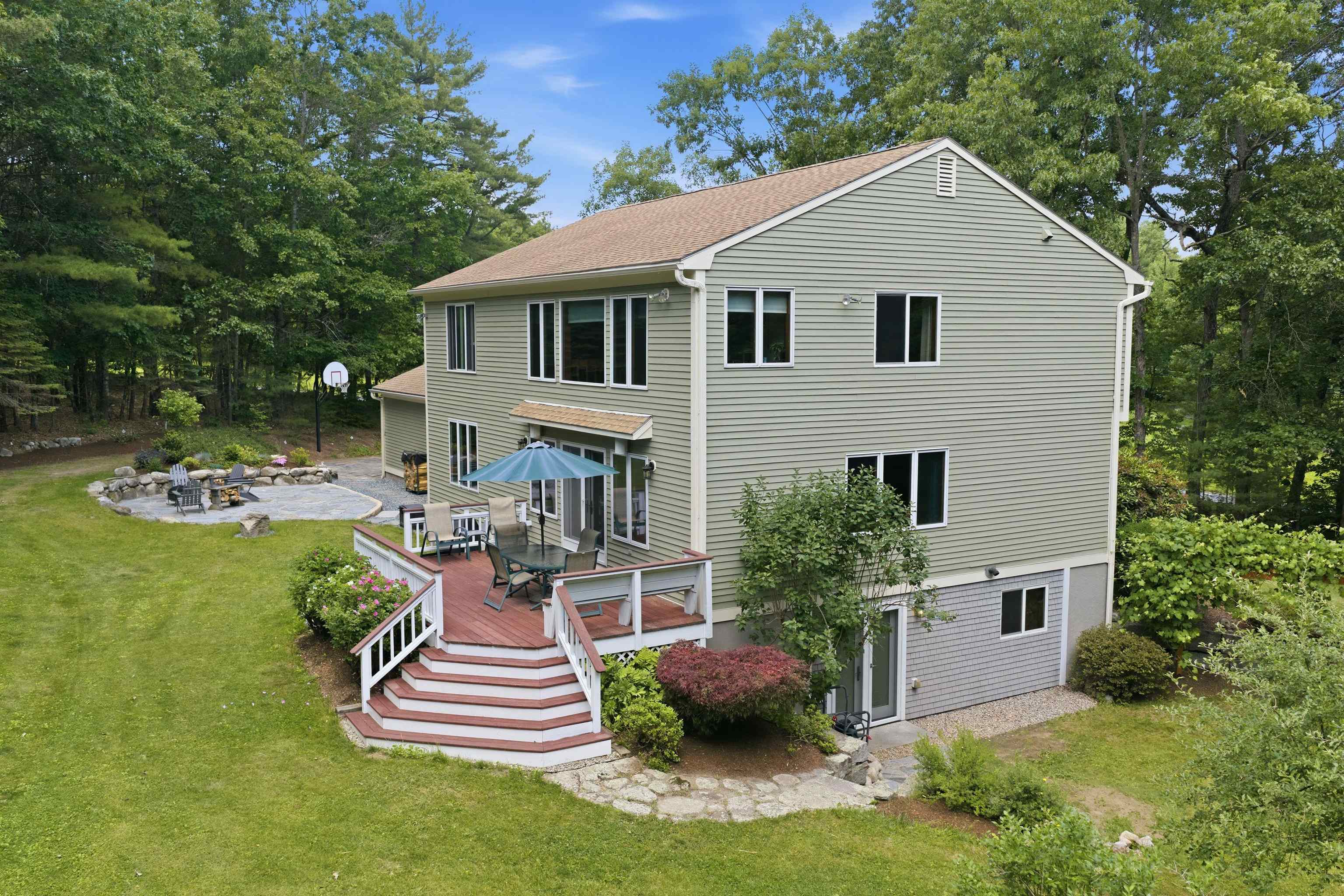 171 Dow Rd, Bow, NH 03304