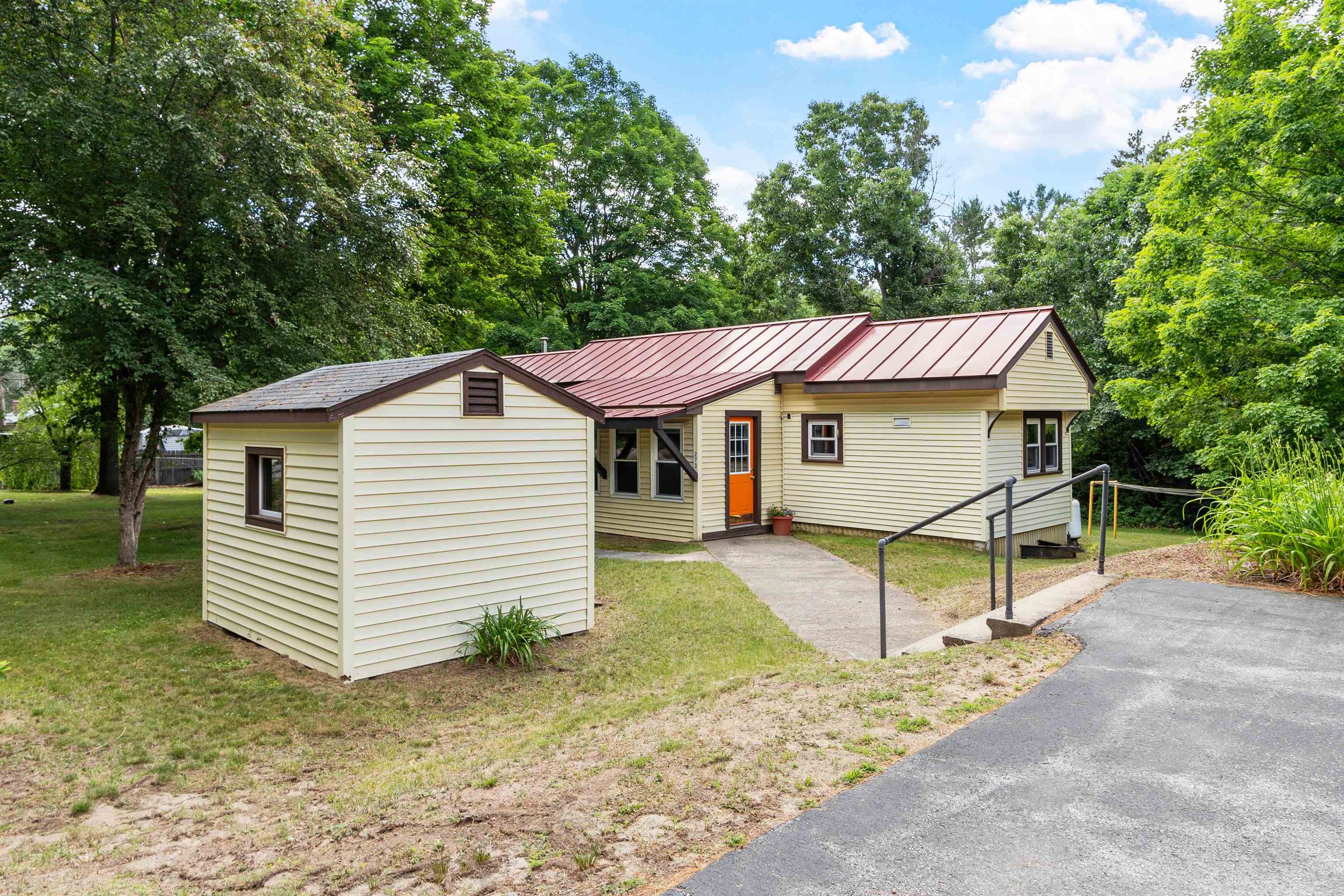 273 Melendy Rd, Milford, NH 03055