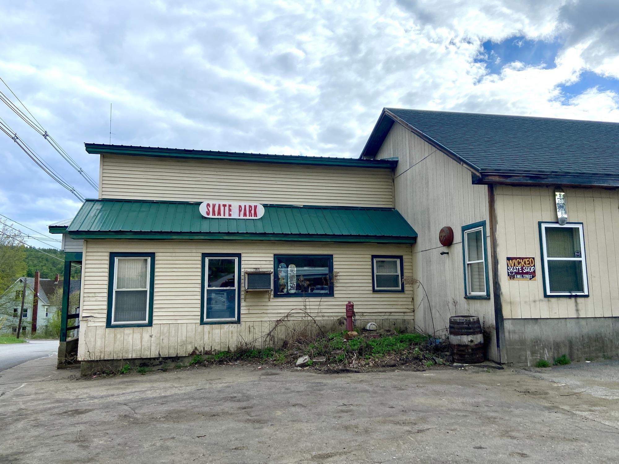 6 Mill St, Ashland, NH 03217