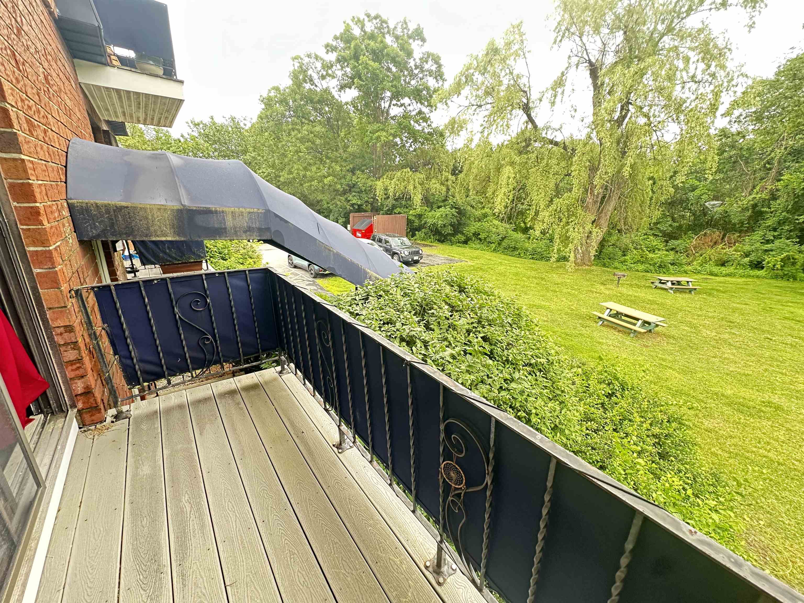34 Dunbarton Rd #2D, Manchester, NH 03102