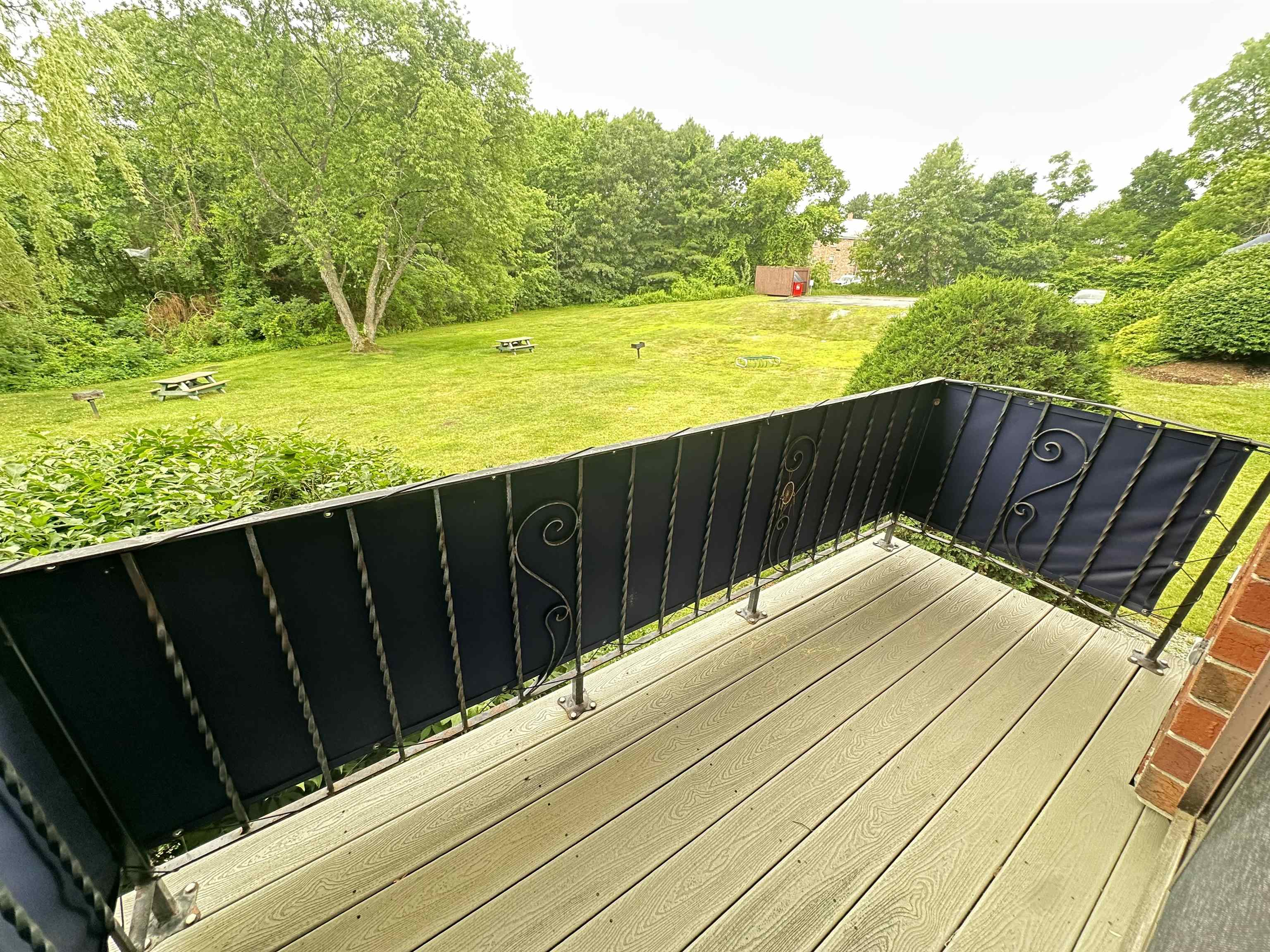 34 Dunbarton Rd #2D, Manchester, NH 03102