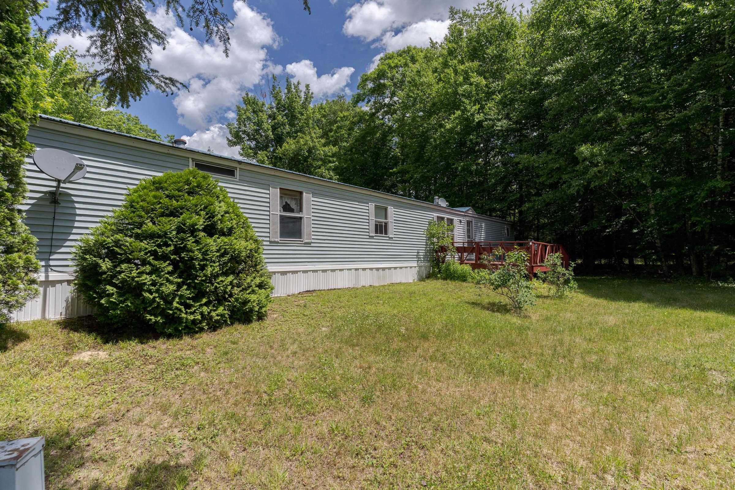 72 Royalcrest Pk, Rochester, NH 03867