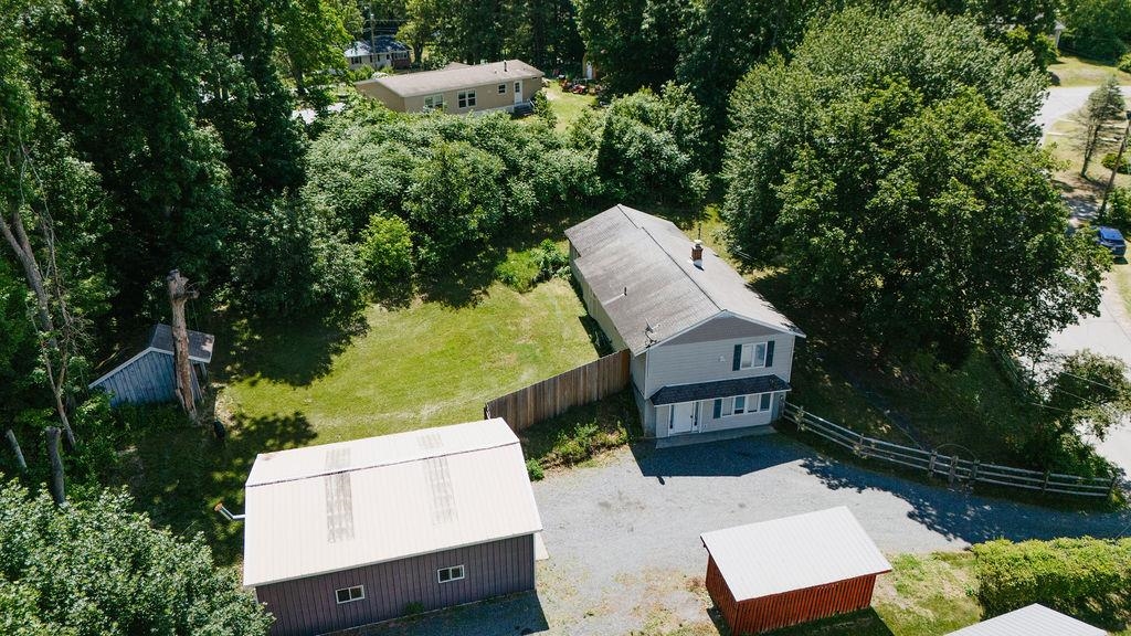 67 Indian Acres Dr, Hinsdale, NH 03451