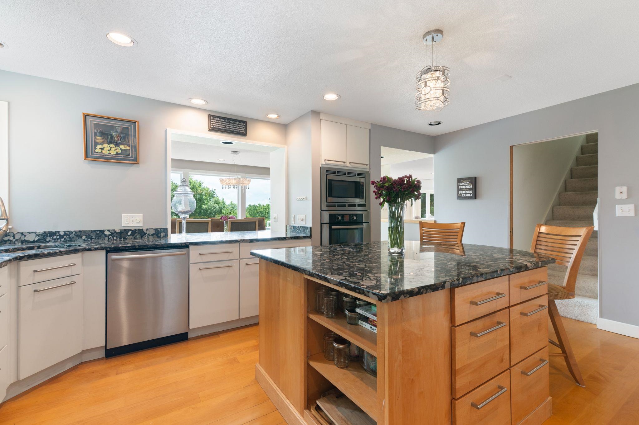 21 Pheasant Hill Rd, Keene, NH 03431