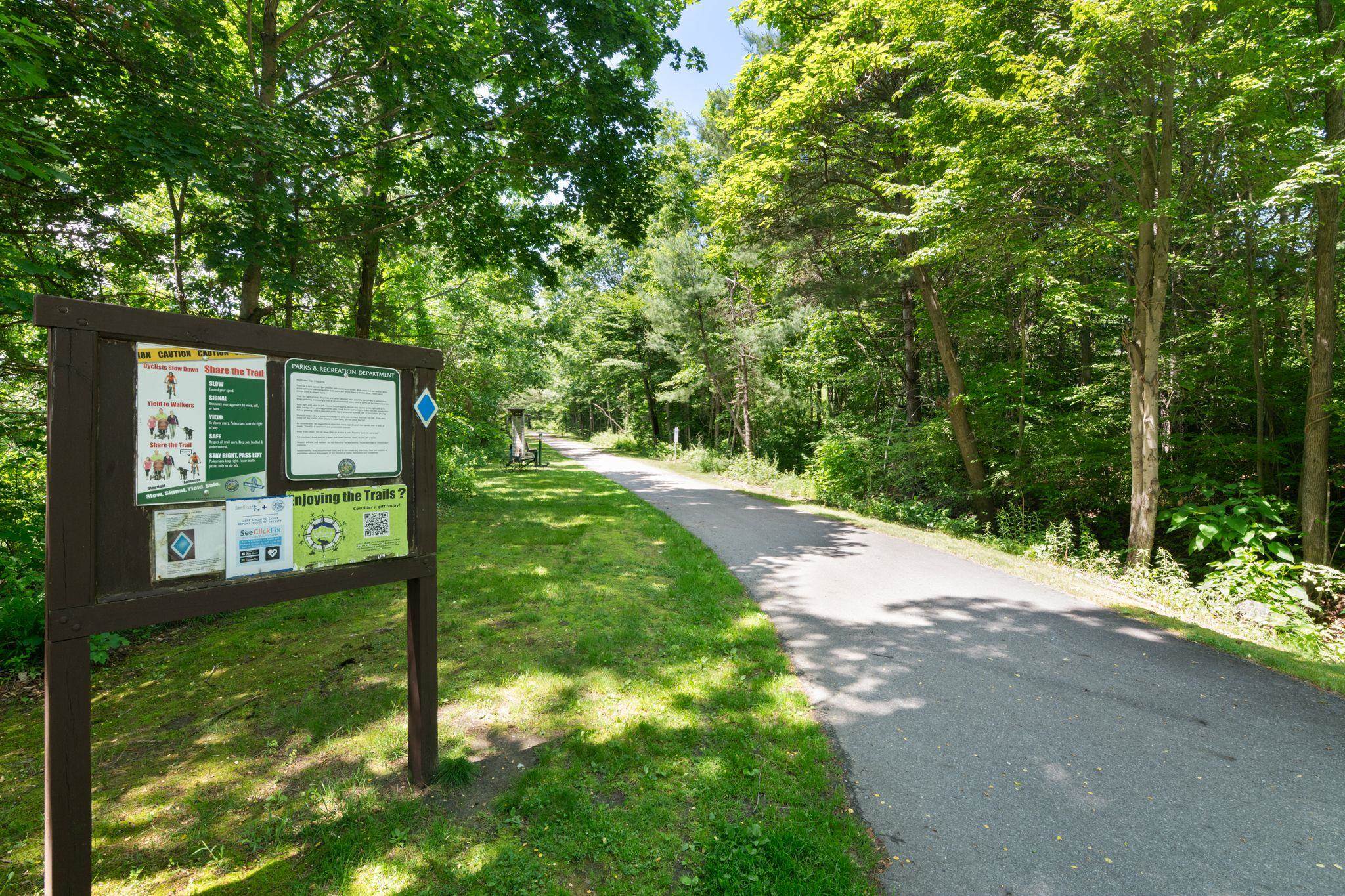 21 Pheasant Hill Rd, Keene, NH 03431