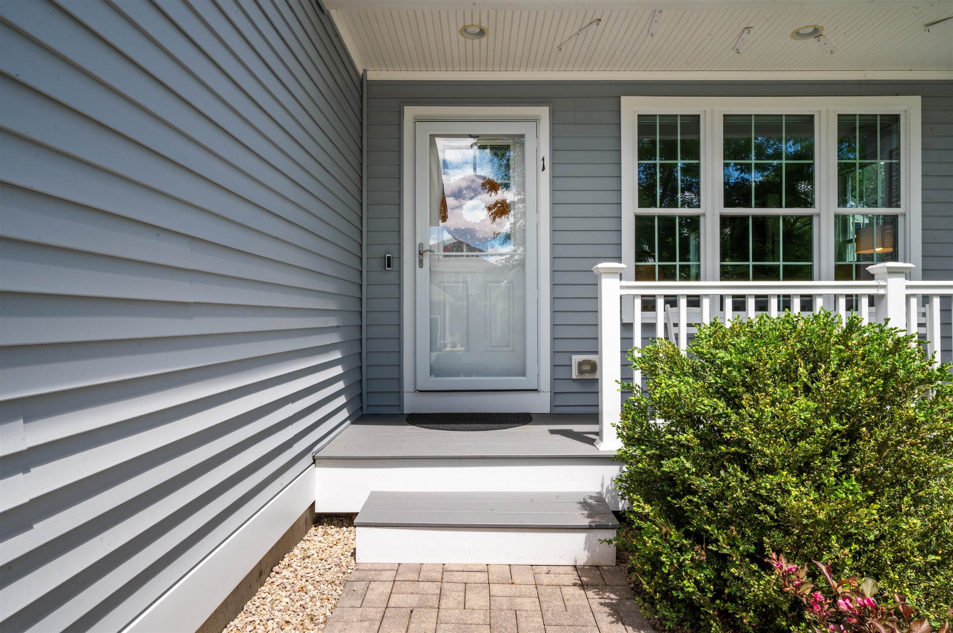 1 Melody Ter, Dover, NH 03820