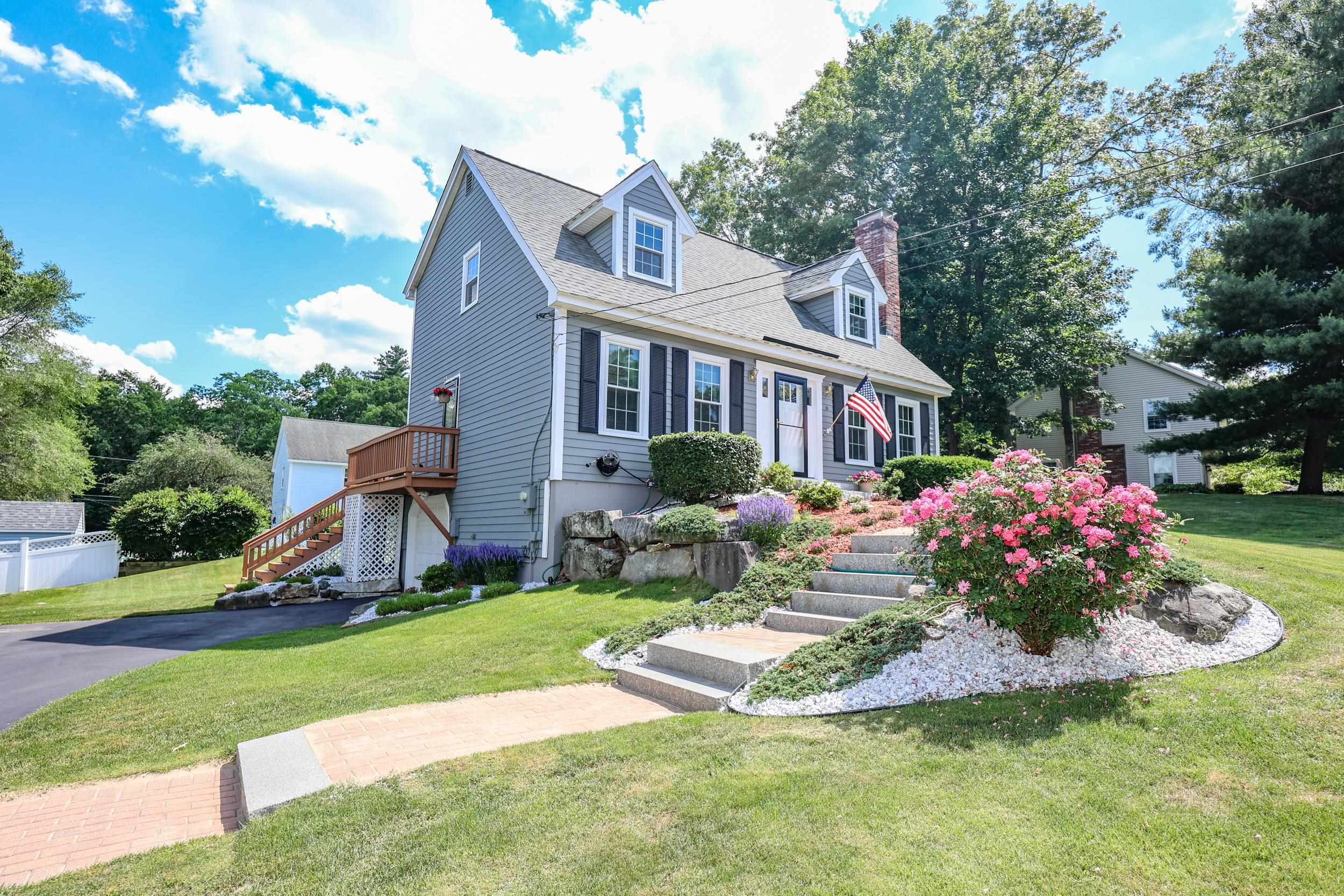 6 Grace Dr, Nashua, NH 03062