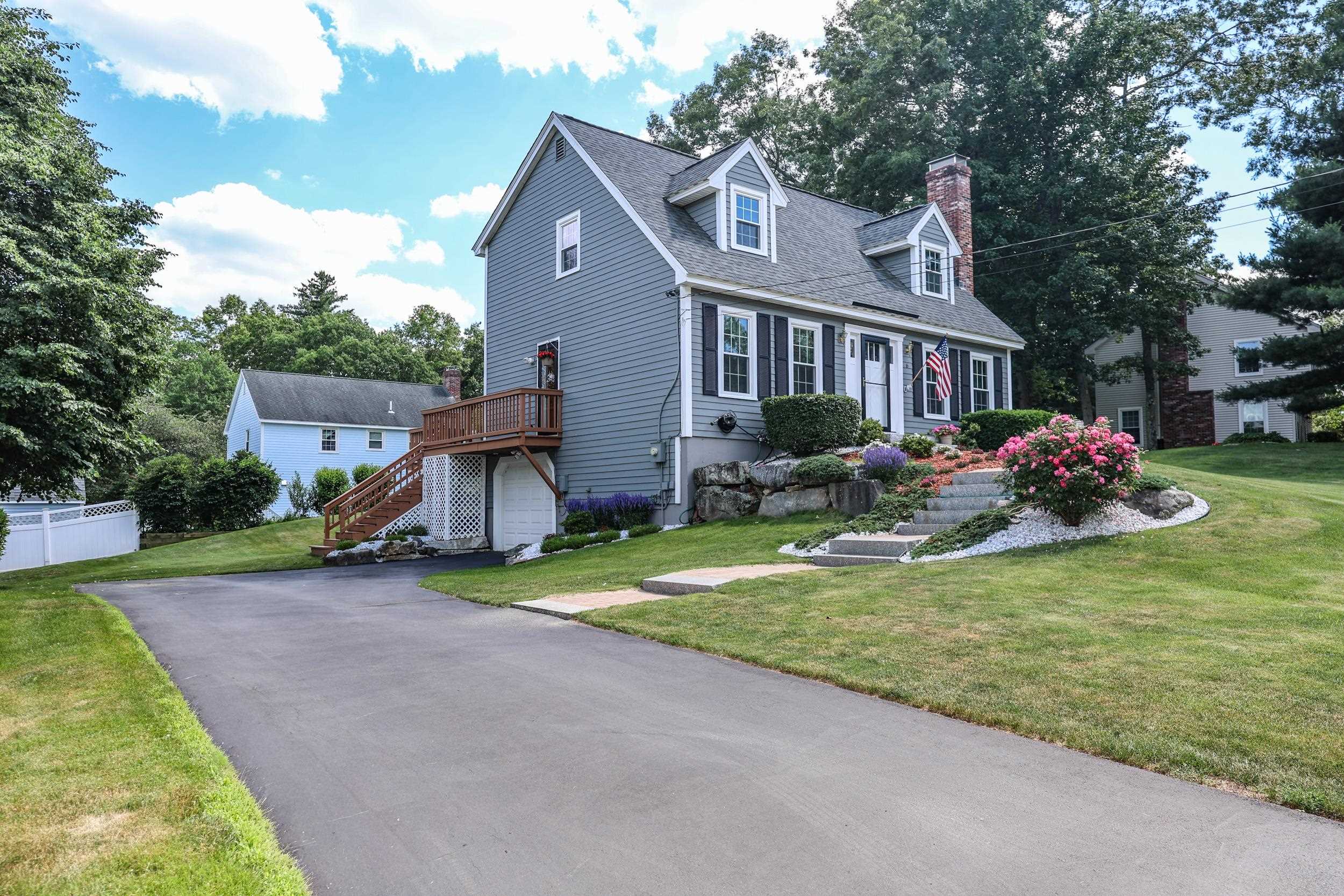 6 Grace Dr, Nashua, NH 03062