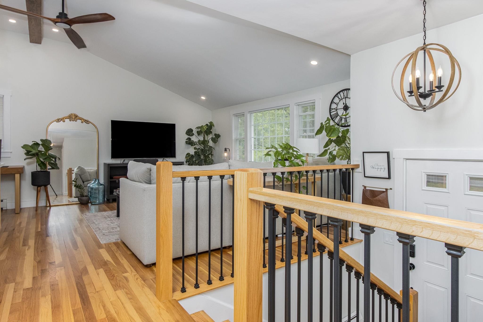 344 Wilsons Crossing Rd, Auburn, NH 03032