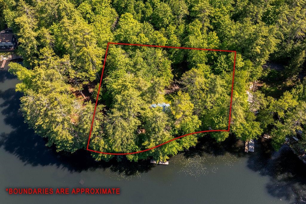 4951 Northshore Dr, Sunapee, NH 03782