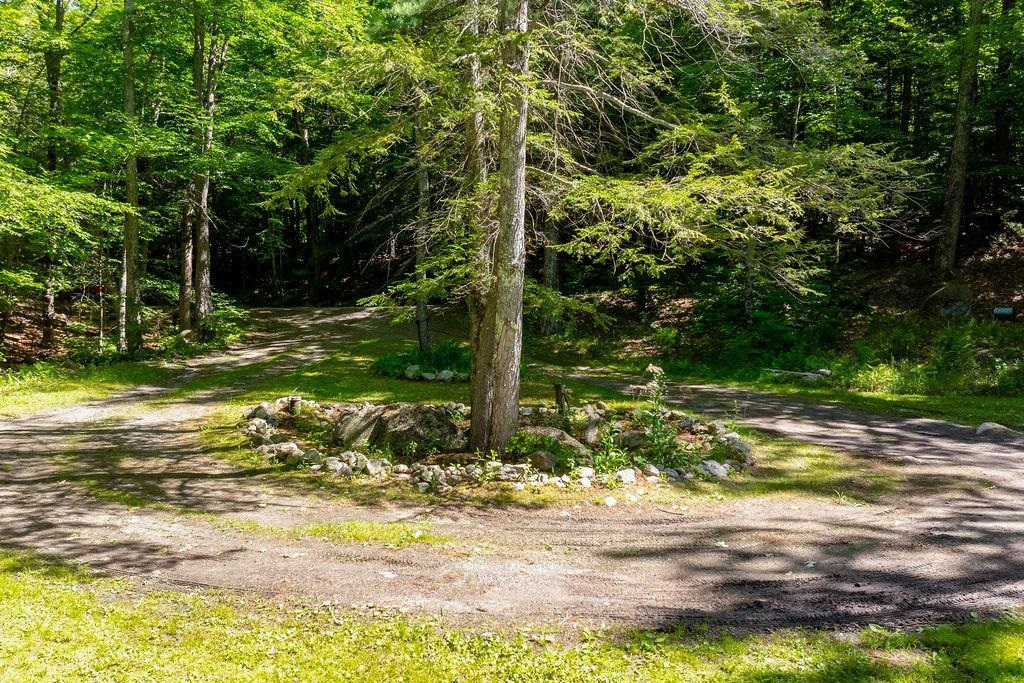 4951 Northshore Rd, Sunapee, NH 03782