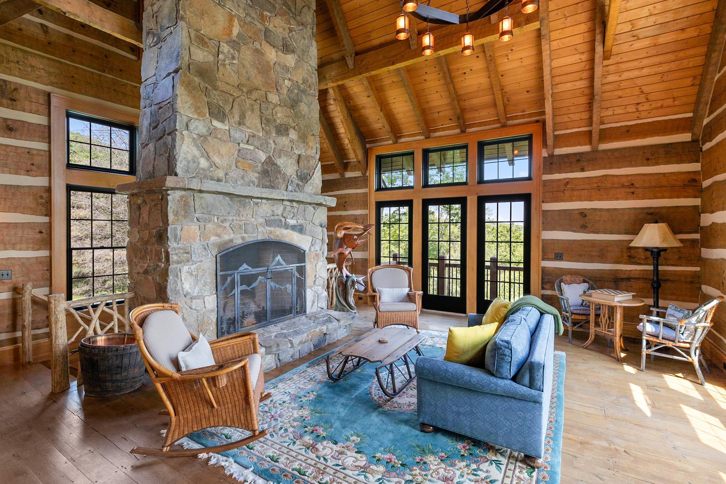 Second level family room 25547185