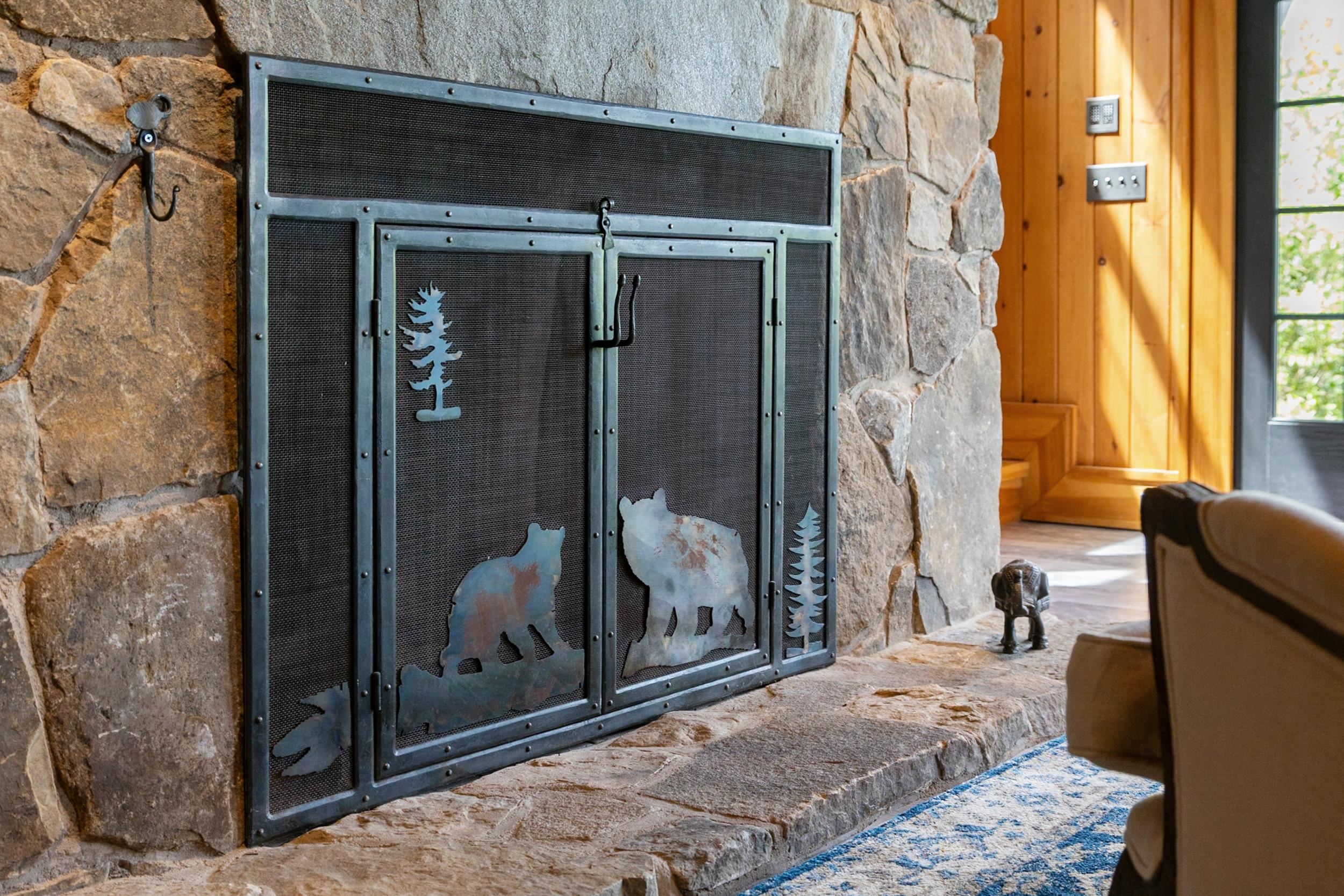 Wood burning fireplace 25547188