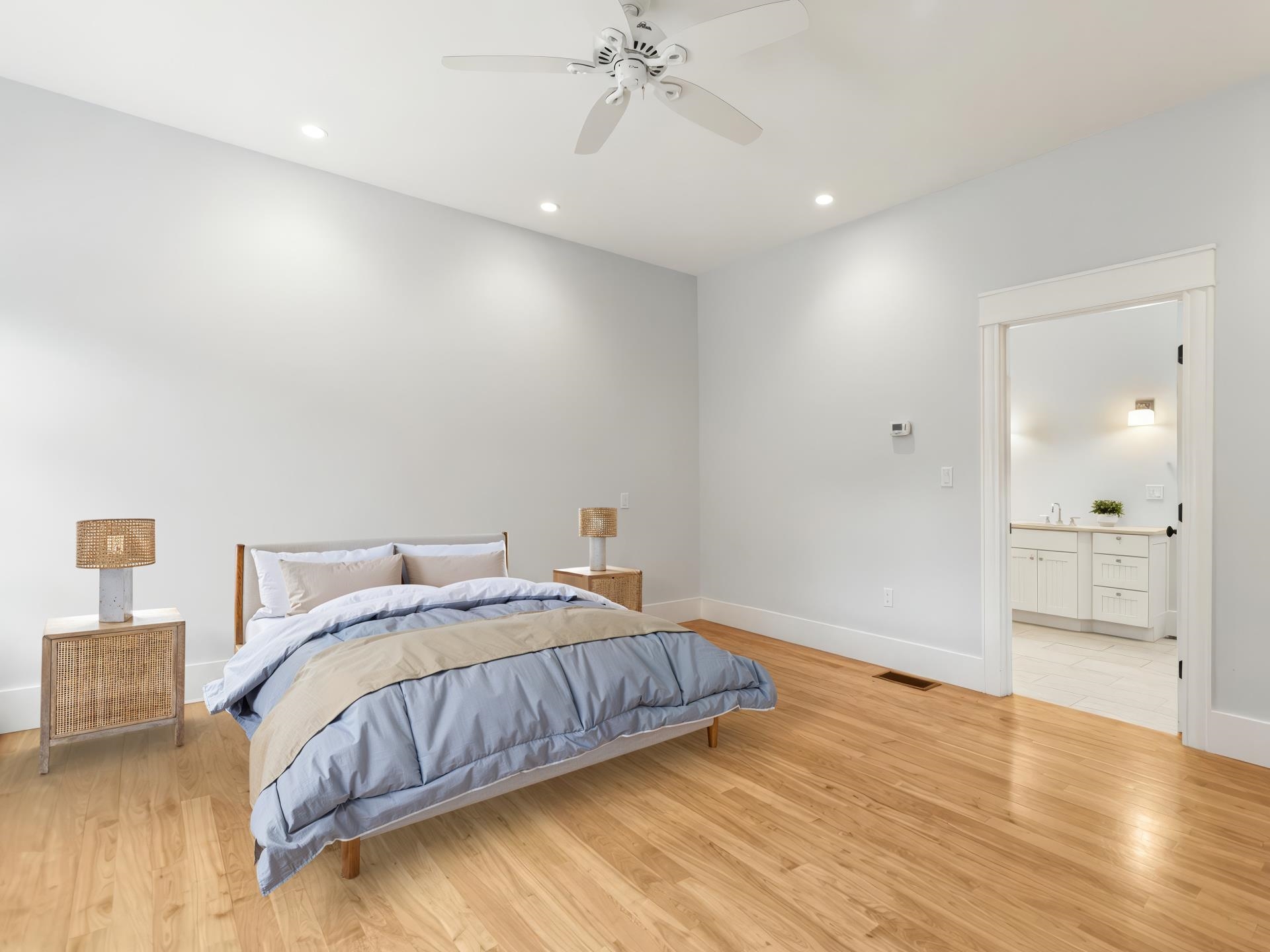 384 Winnacunnet Rd, Hampton, NH 03842