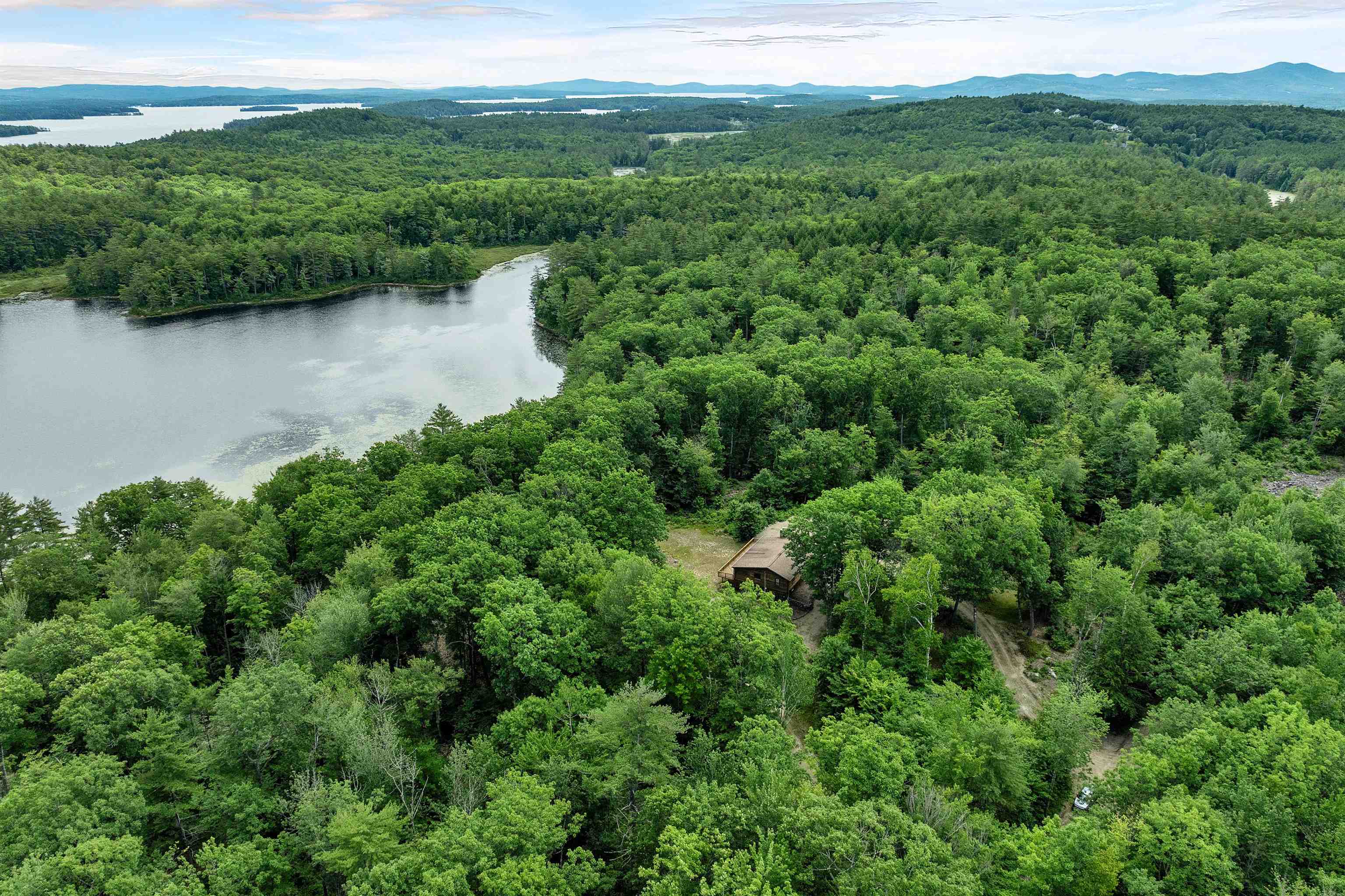 60 Snell Rd, Meredith, NH 03253