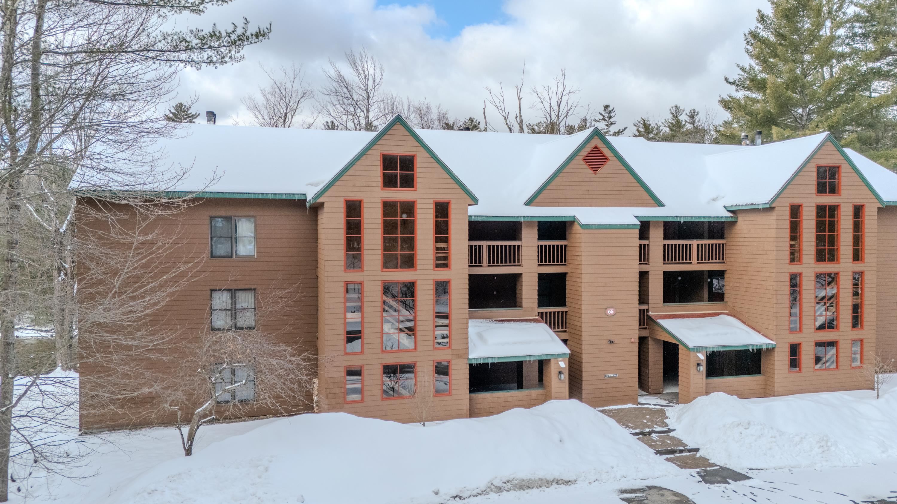 65 Riverfront Dr #216, Woodstock, NH 03262