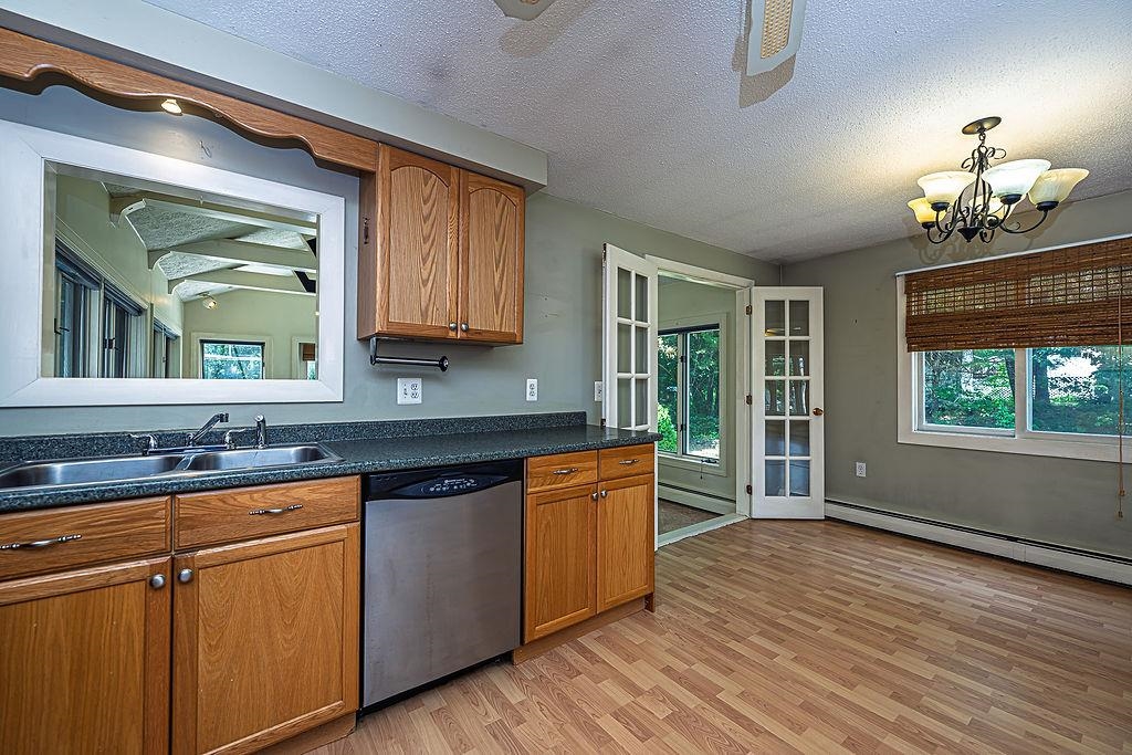 181 High Range Rd, Londonderry, NH 03053