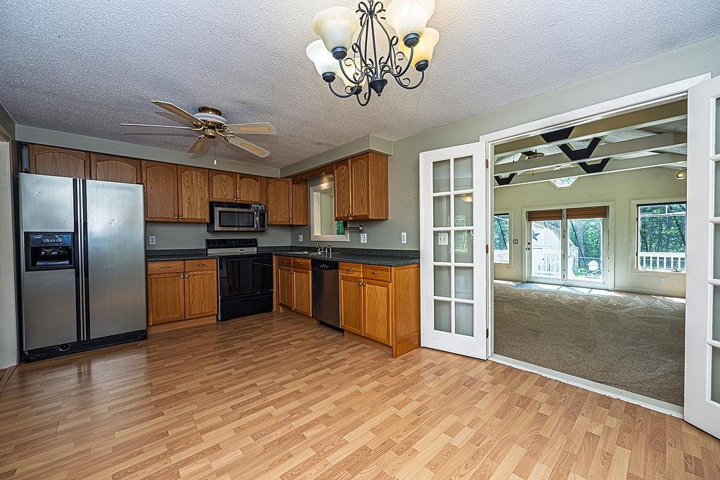 181 High Range Rd, Londonderry, NH 03053