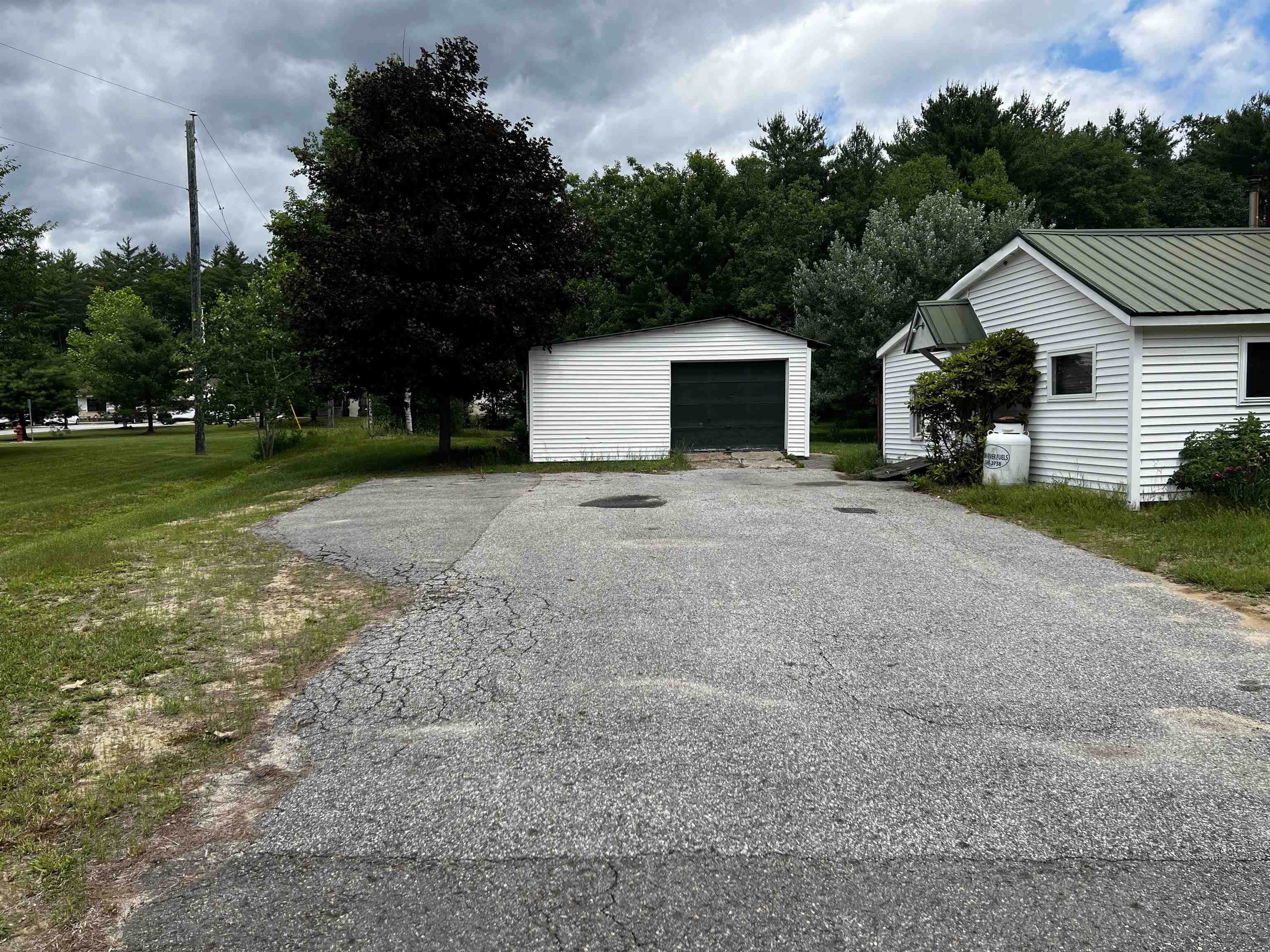 351 Owl St, Campton, NH 03223