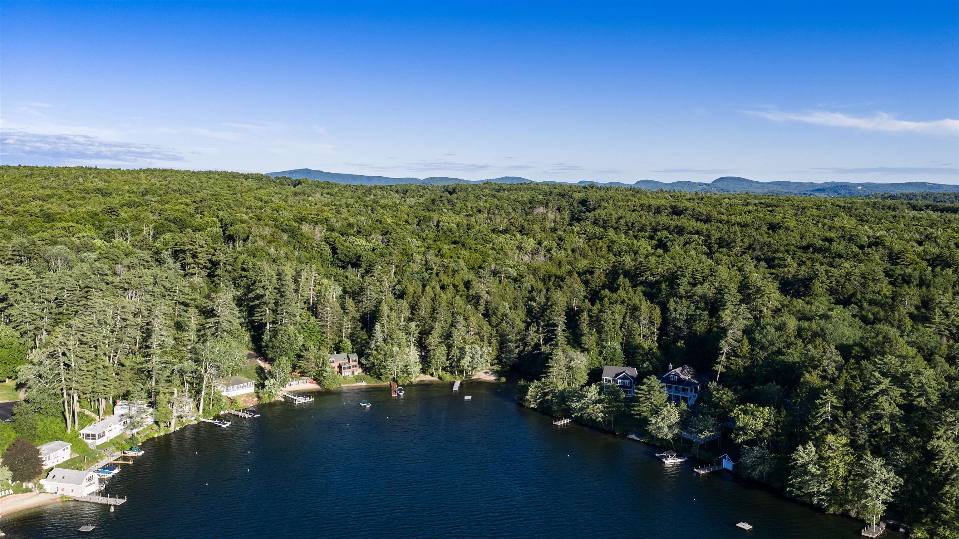 606 N Main St, Wolfeboro, NH 03894