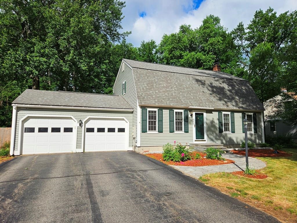 34 Andover St, Keene, NH 03431