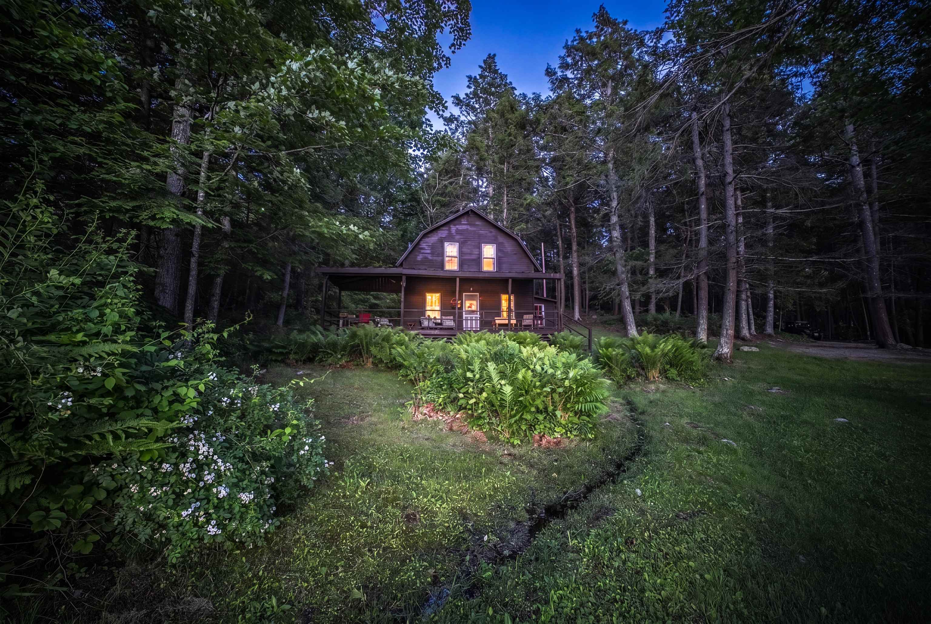 606 and 607 N Main St, Wolfeboro, NH 03894