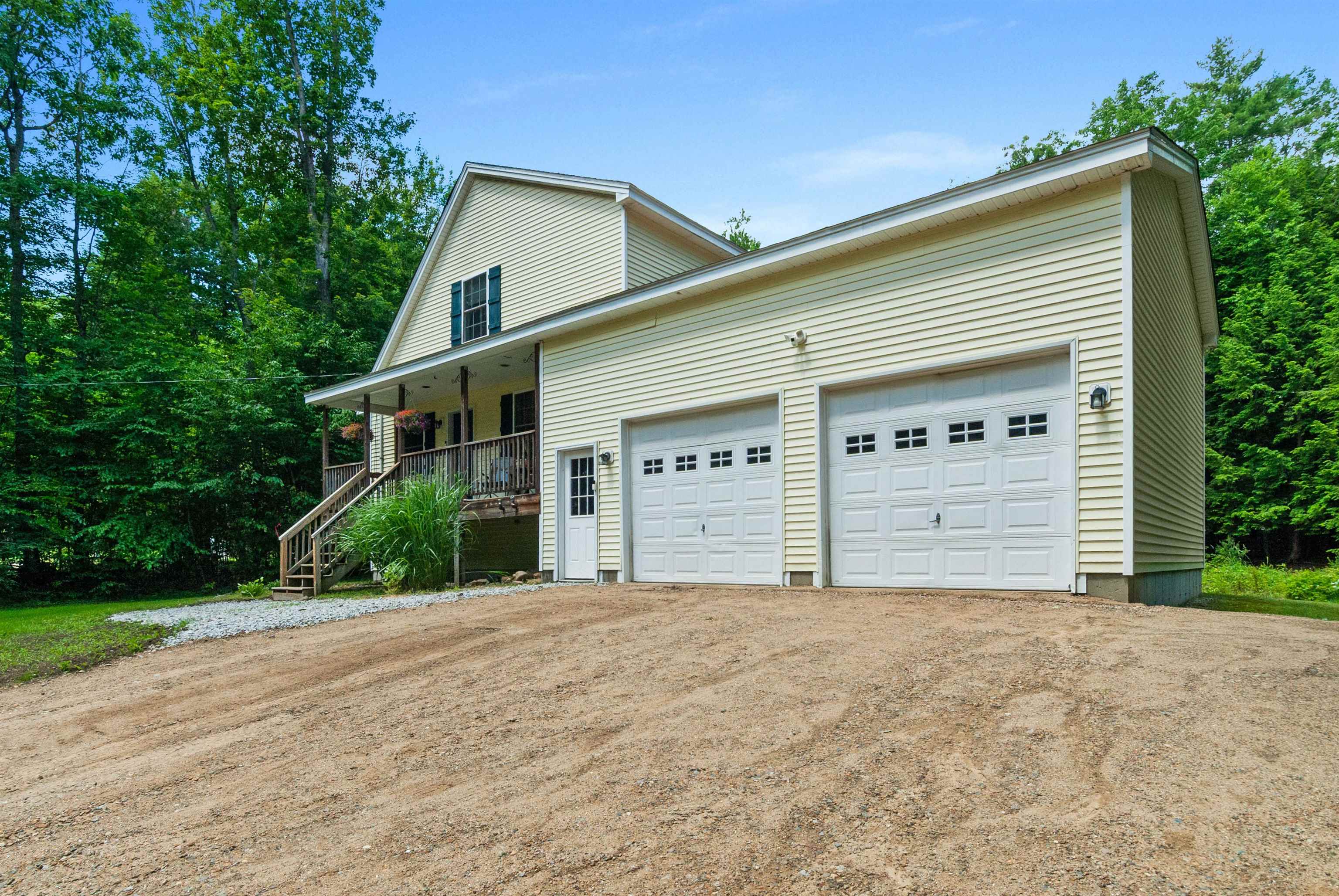 633 Beauty Hill Rd, Barnstead, NH 03218